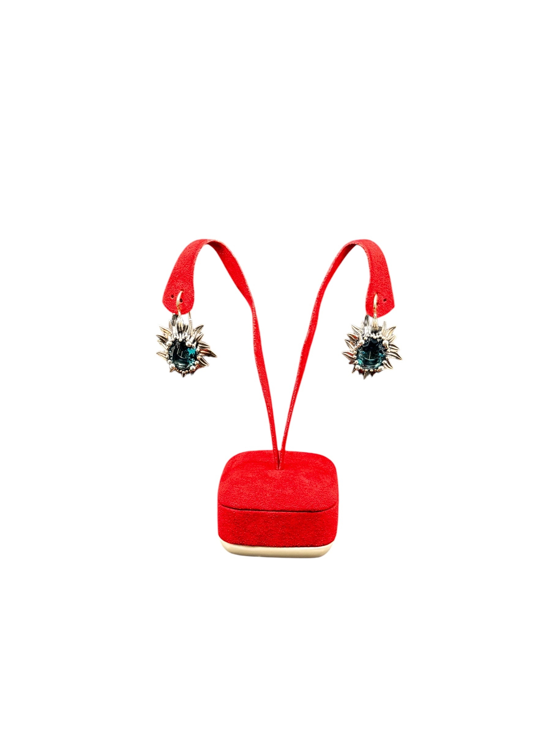 Labriola SILBERNE DAISY-OHRRINGE MIT CEYLON-BLAUEM QUARZ - 2232