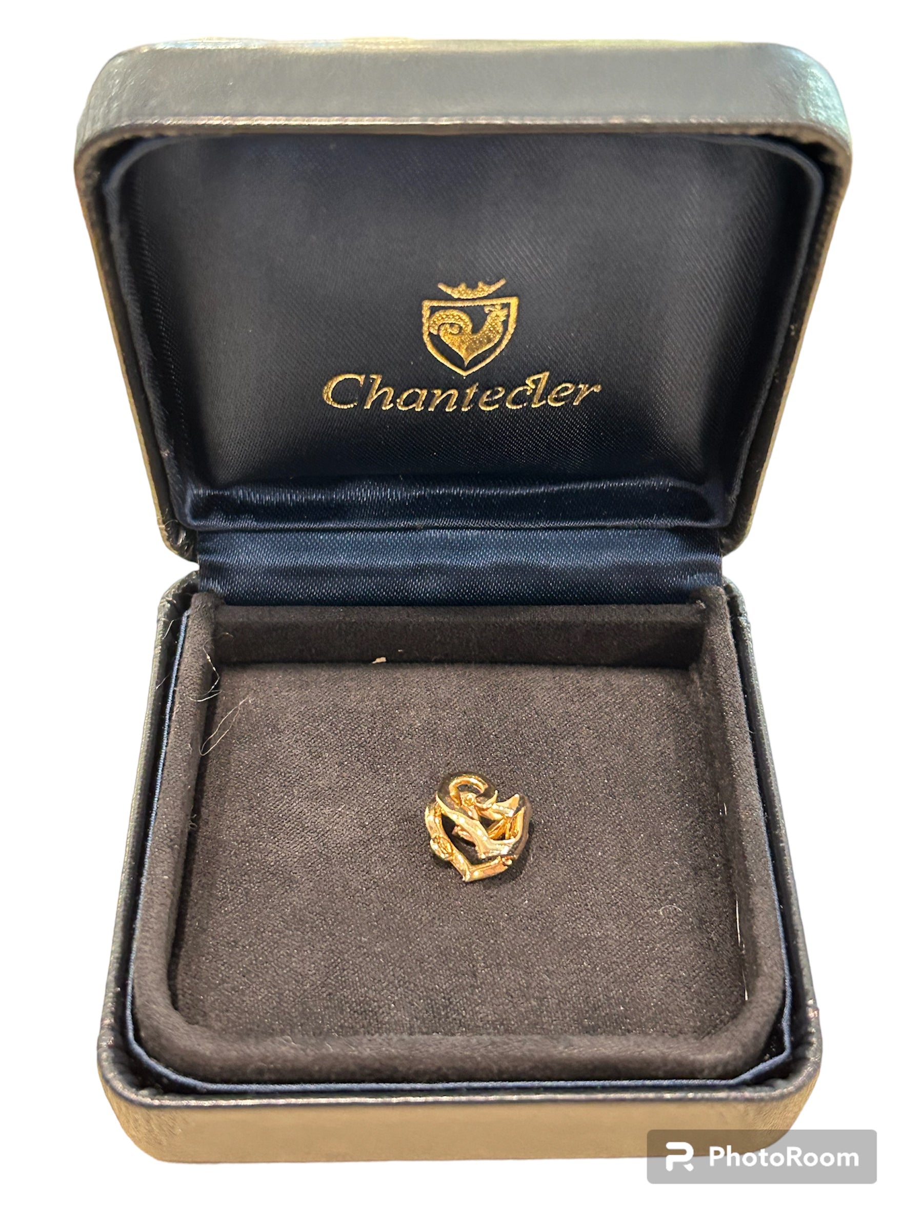 Diamour Folies Ohrstecker aus Roségold – 29179
