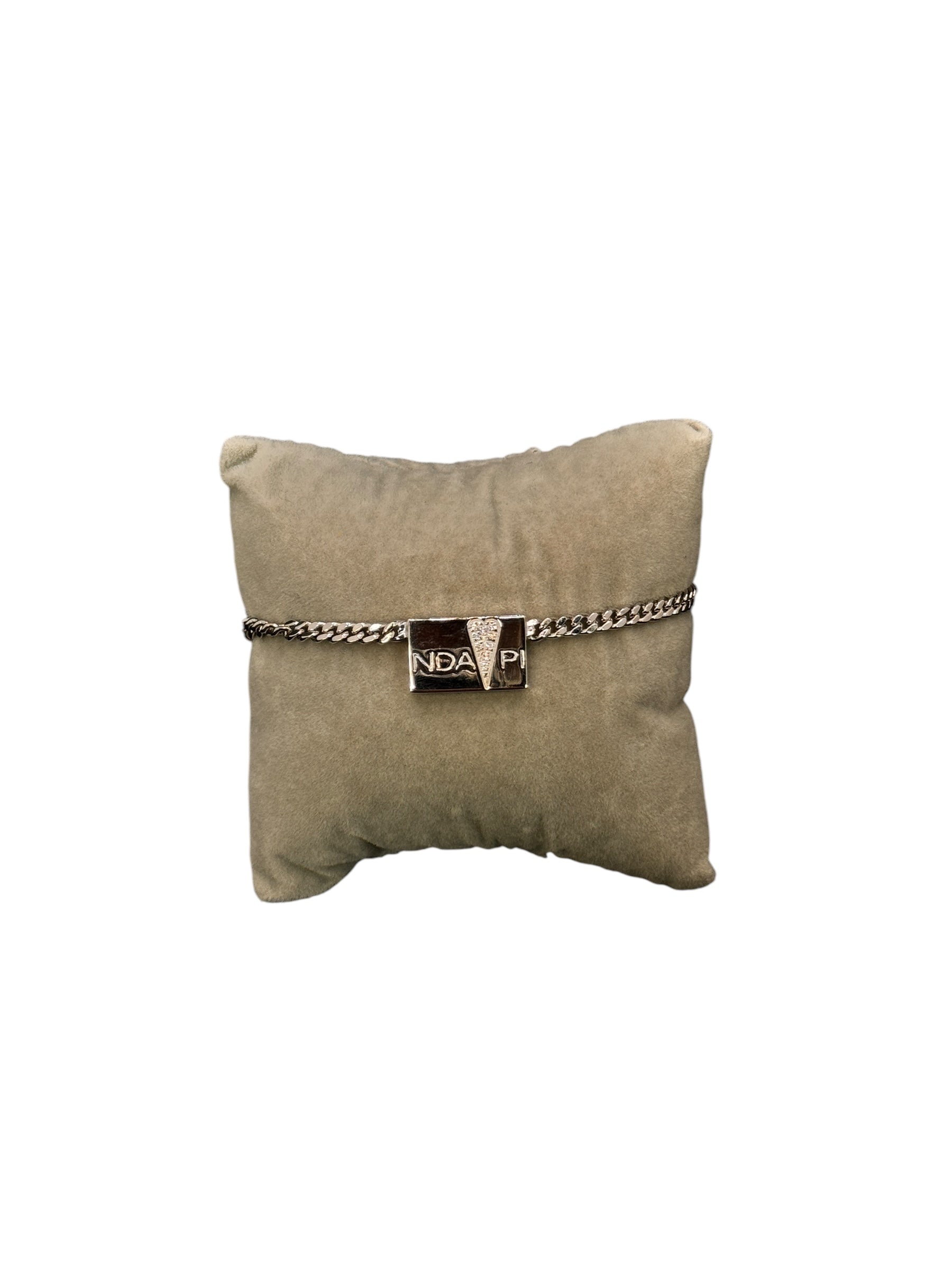 Pianegonda-Silberarmband mit zentraler Plakette und eingraviertem Herz, besetzt mit Diamanten – BA010636