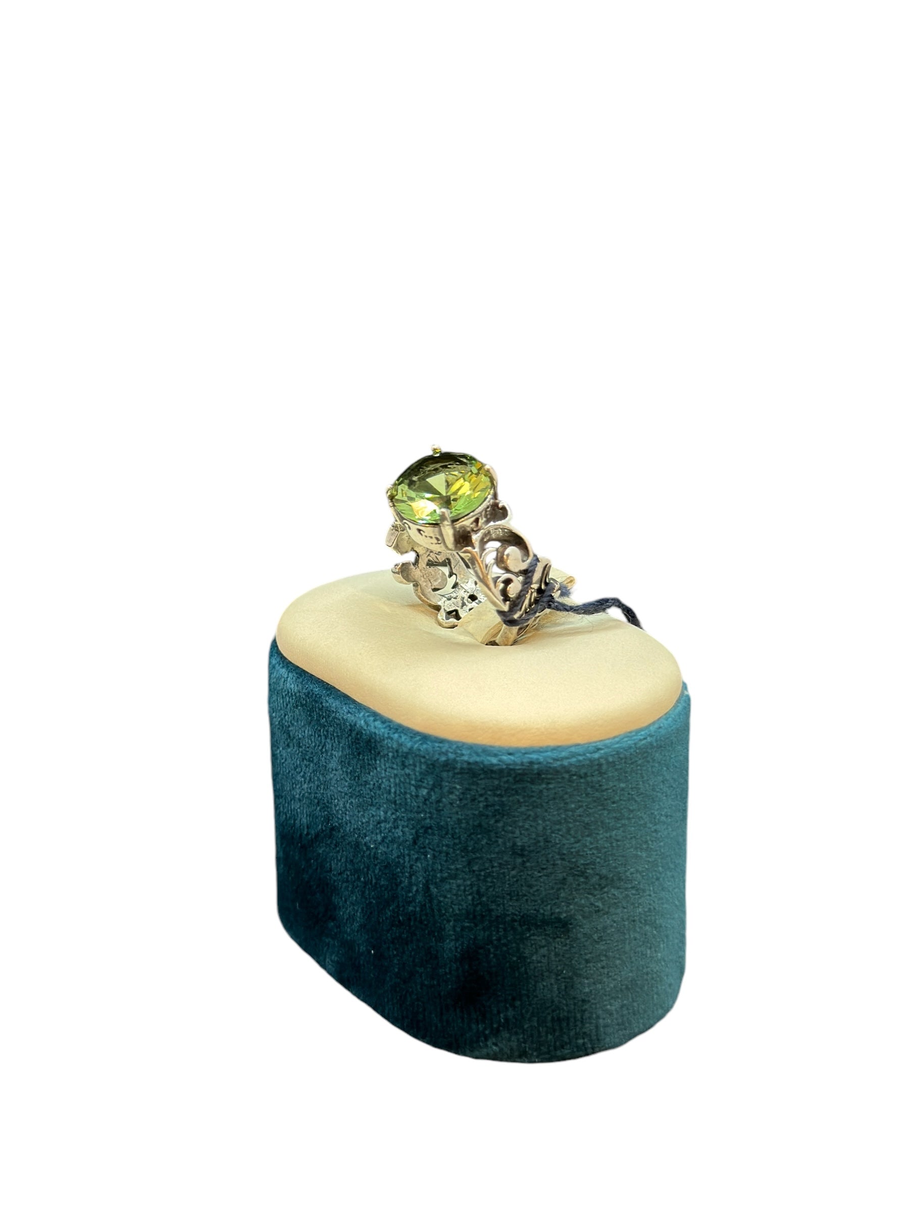 Labriola-Silberringe mit Variationen aus Milchaquamarin, grünem Turmalin oder Chalcedon – 2058