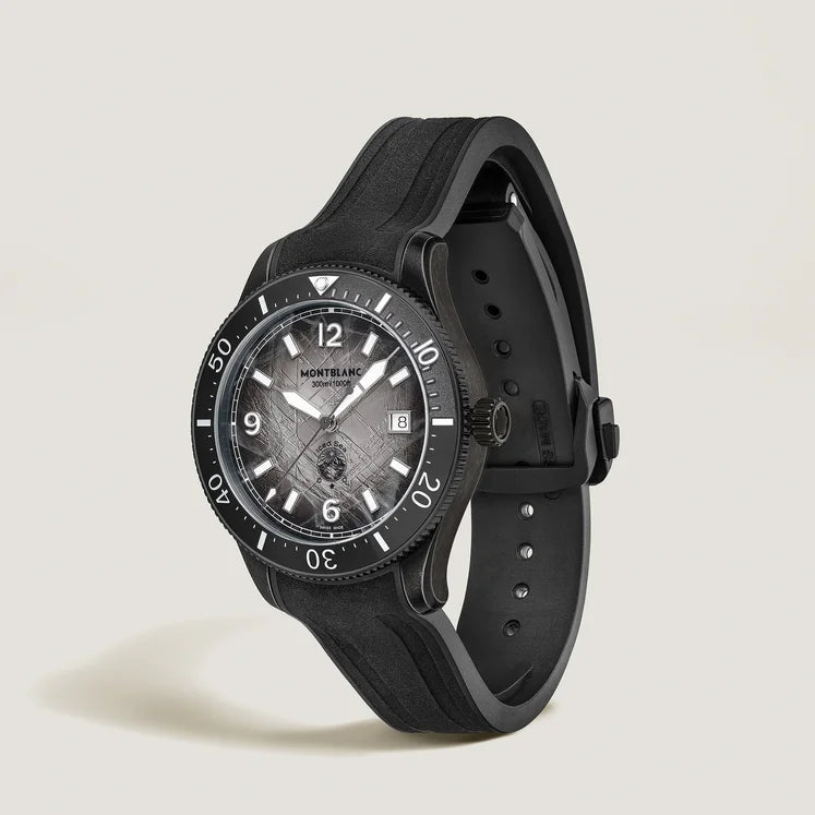 Montblanc Iced Sea Automatic Date 0 Oxygen Uhr, 41 mm, Kautschukarmband und graues Zifferblatt mit Farbverlauf – 134017