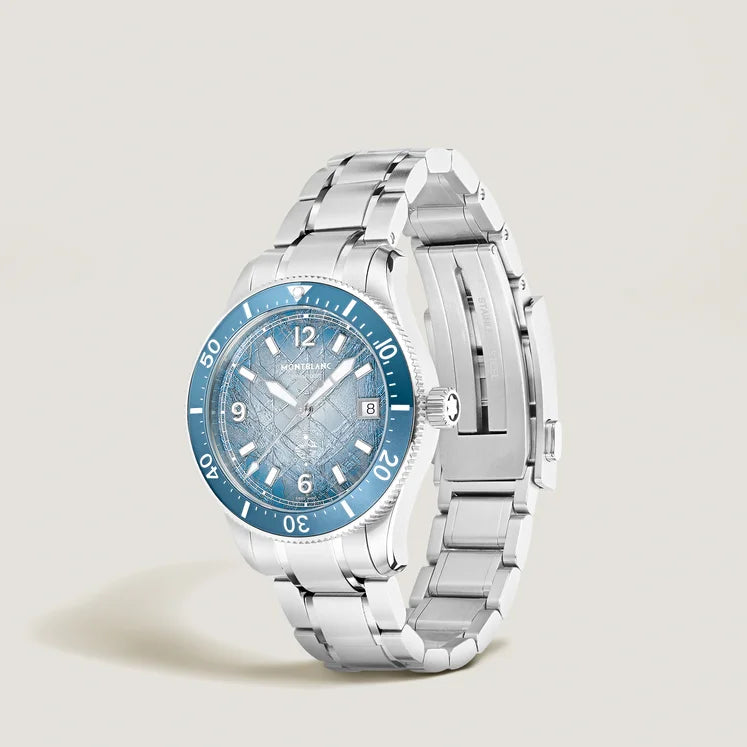 Montblanc Iced Sea Automatic Date 0 Oxygen Uhr, 38 mm, Zifferblatt in Blau mit Farbverlauf – 134022