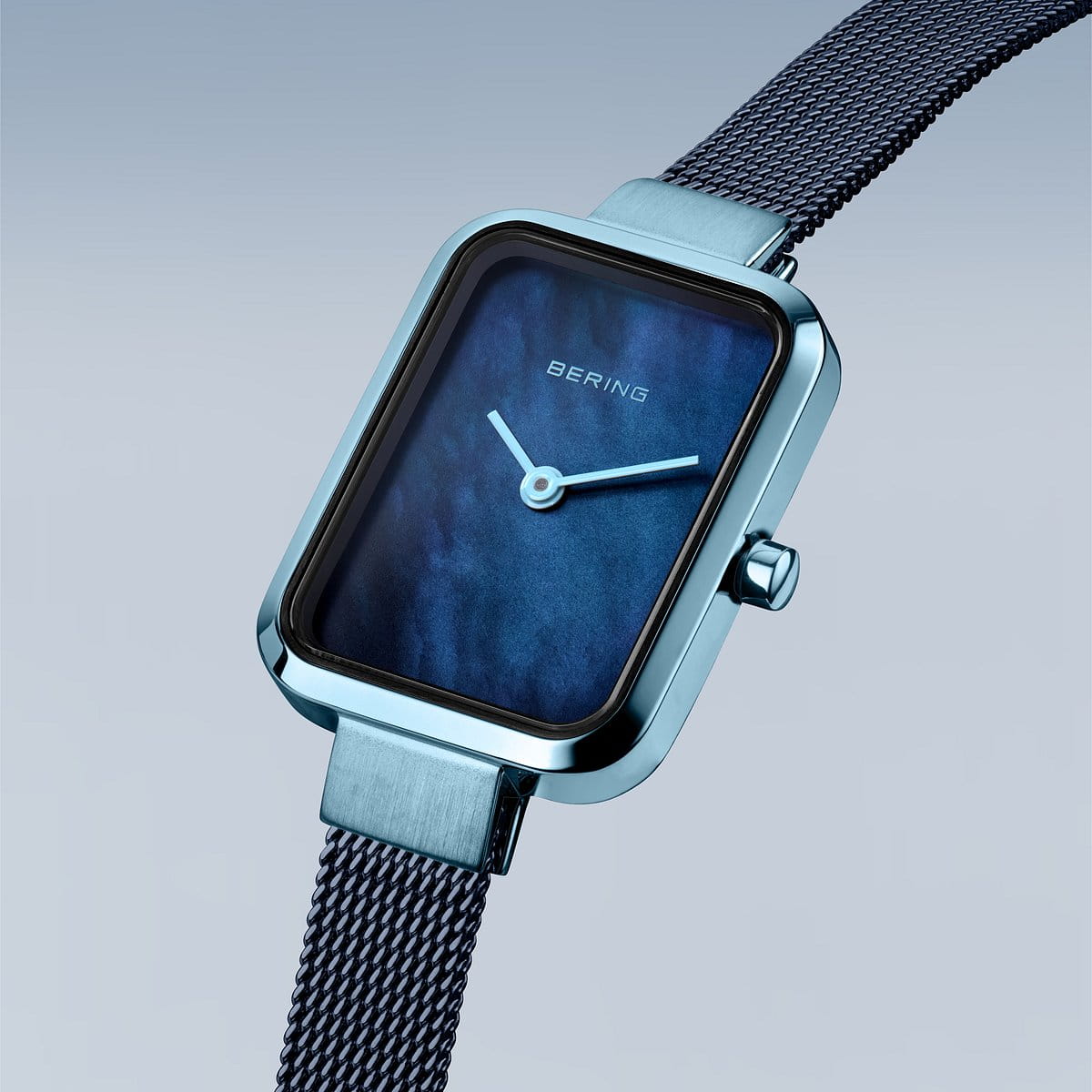 Petite Square | Hell/Gebürstetes Blau | 14520-398