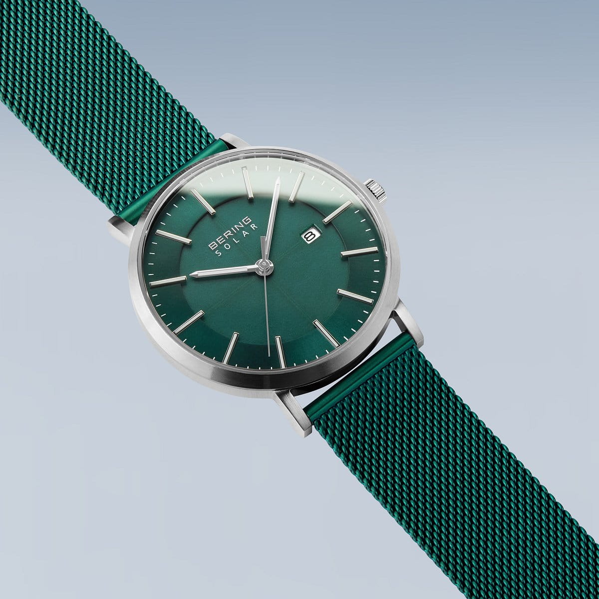 Bering Solar Herrenuhr | Gebürstetes Silber, 39 mm | 15439-808