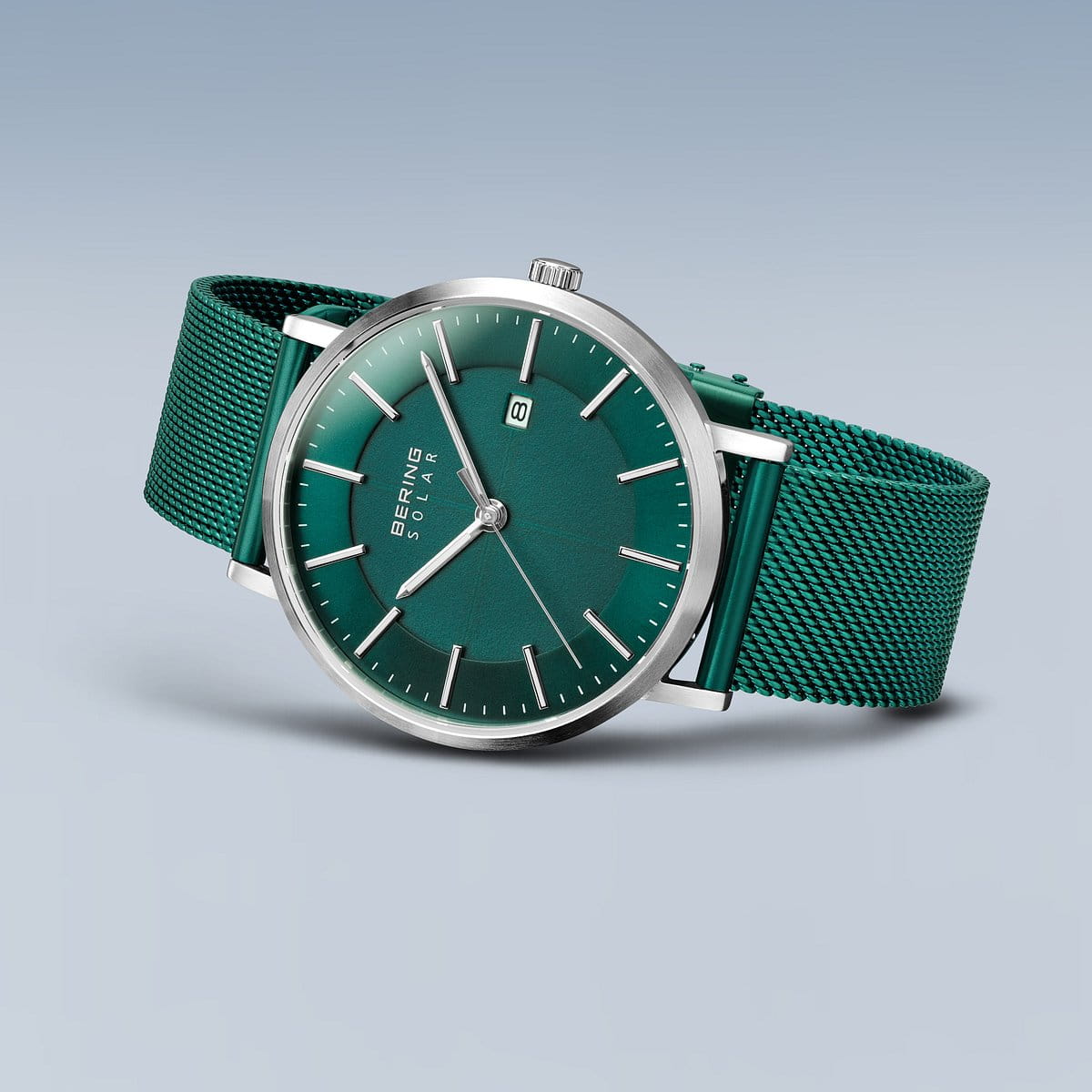 Bering Solar Herrenuhr | Gebürstetes Silber, 39 mm | 15439-808