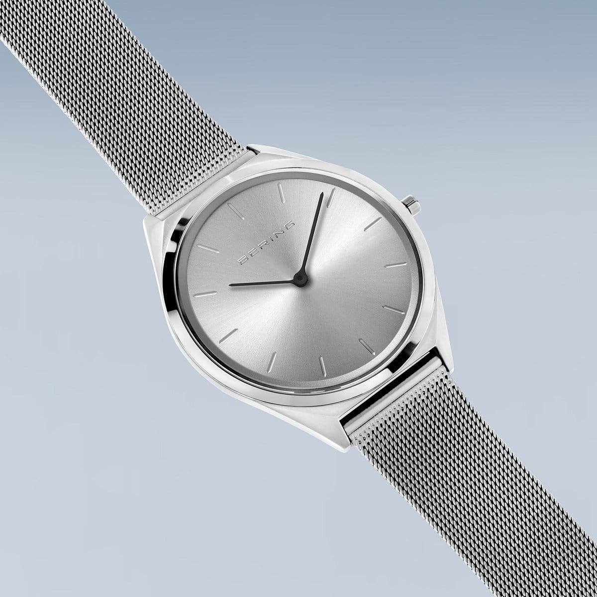 Bering Ultra Slim Unisex Uhr | Glänzendes Silber, 39 mm | 17039-000