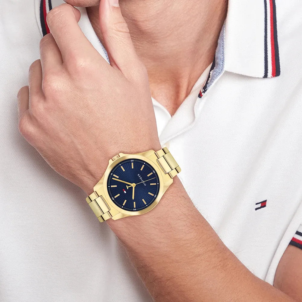 Orologio Tommy Hilfiger, quadrante blu, cinturino dorato, 43mm - 1710679