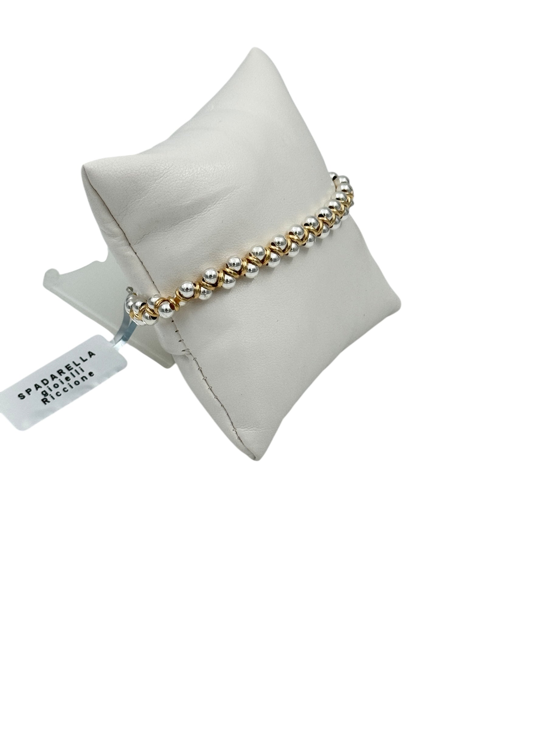 Armband mit silbernen Details und Ringen - SPBR551