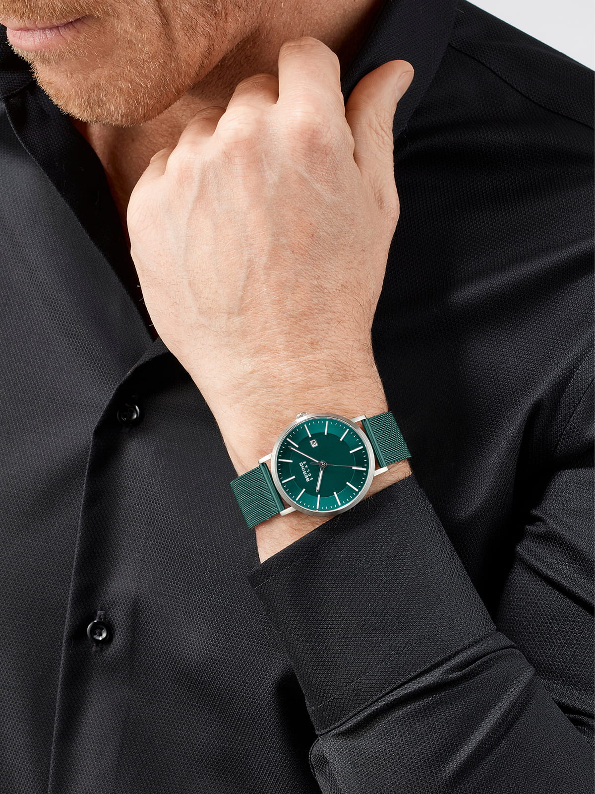 Bering Solar Herrenuhr | Gebürstetes Silber, 39 mm | 15439-808