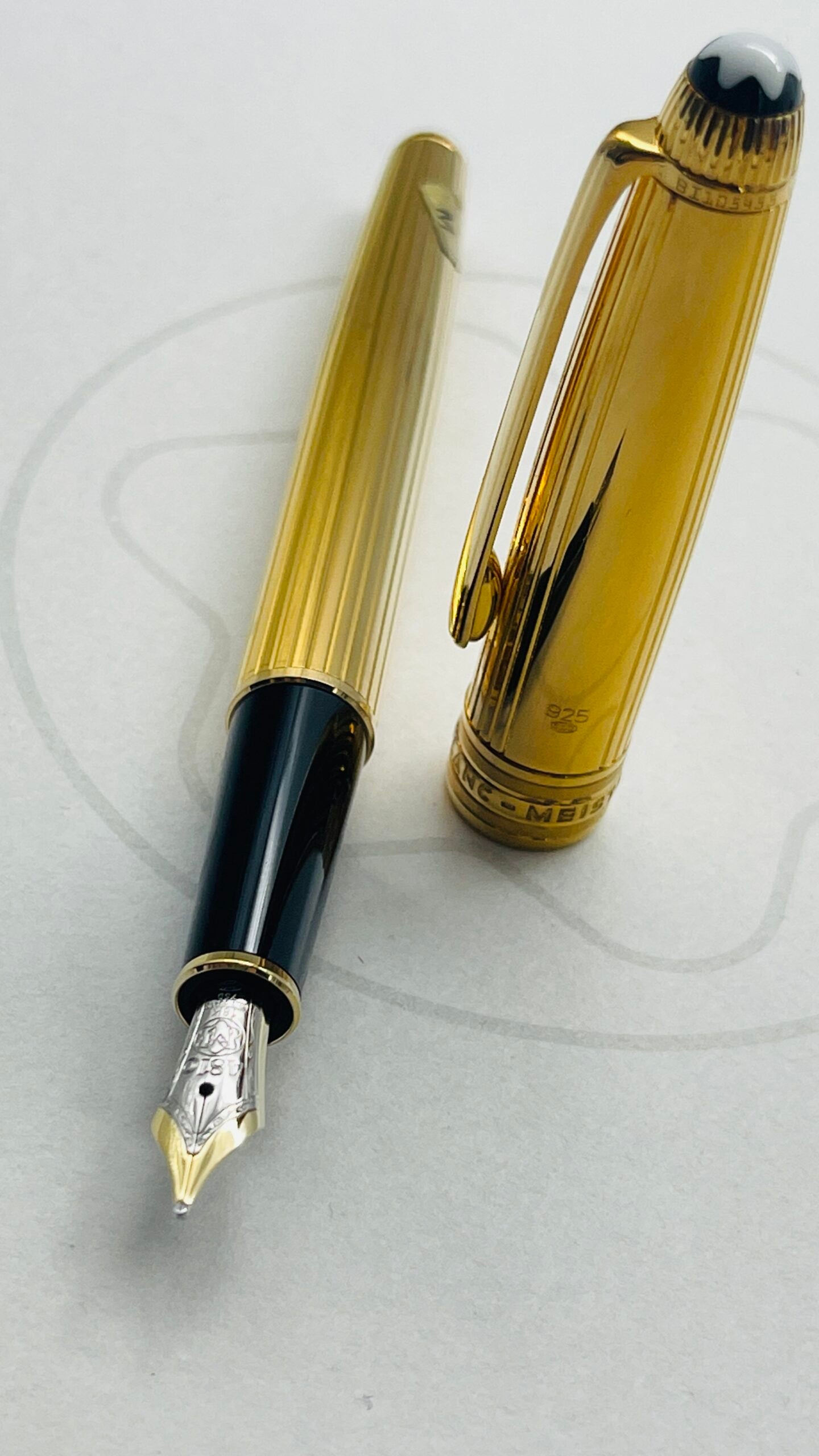 MONTBLANC MEISTERSTÜCK SOLITAIRE FÜLLFEDERHALTER 144 CLASSIQUE VERMEIL – YH103871