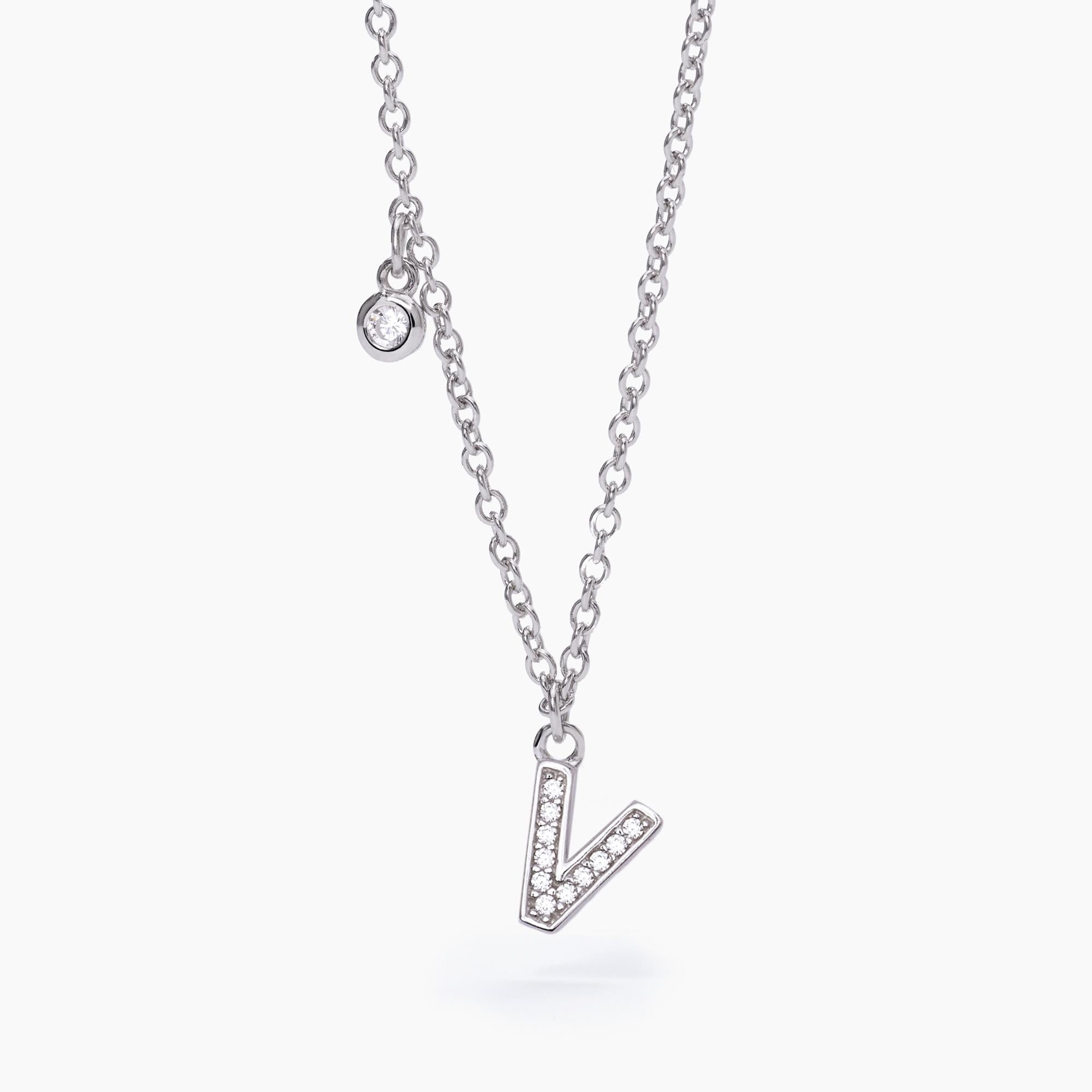 Mabina Donna – Halsband mit dem Buchstaben „V“ – 553500V