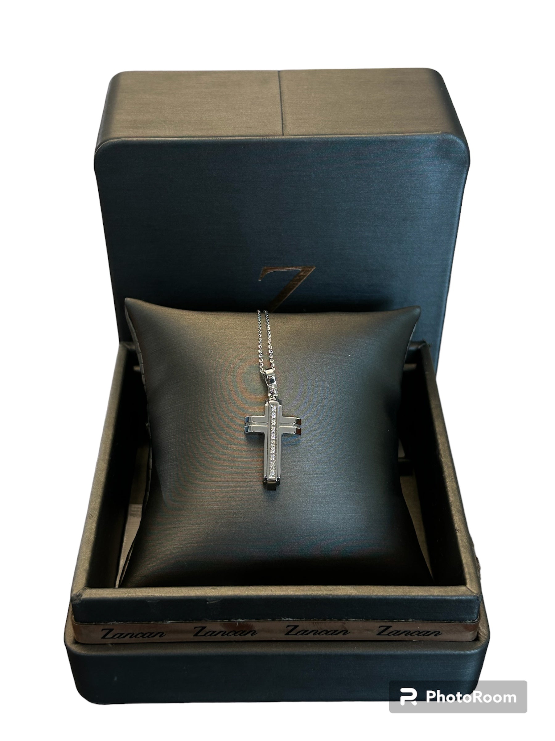 Zancan-Halskette aus Weißgold mit Kreuz und Diamanten – EC744B