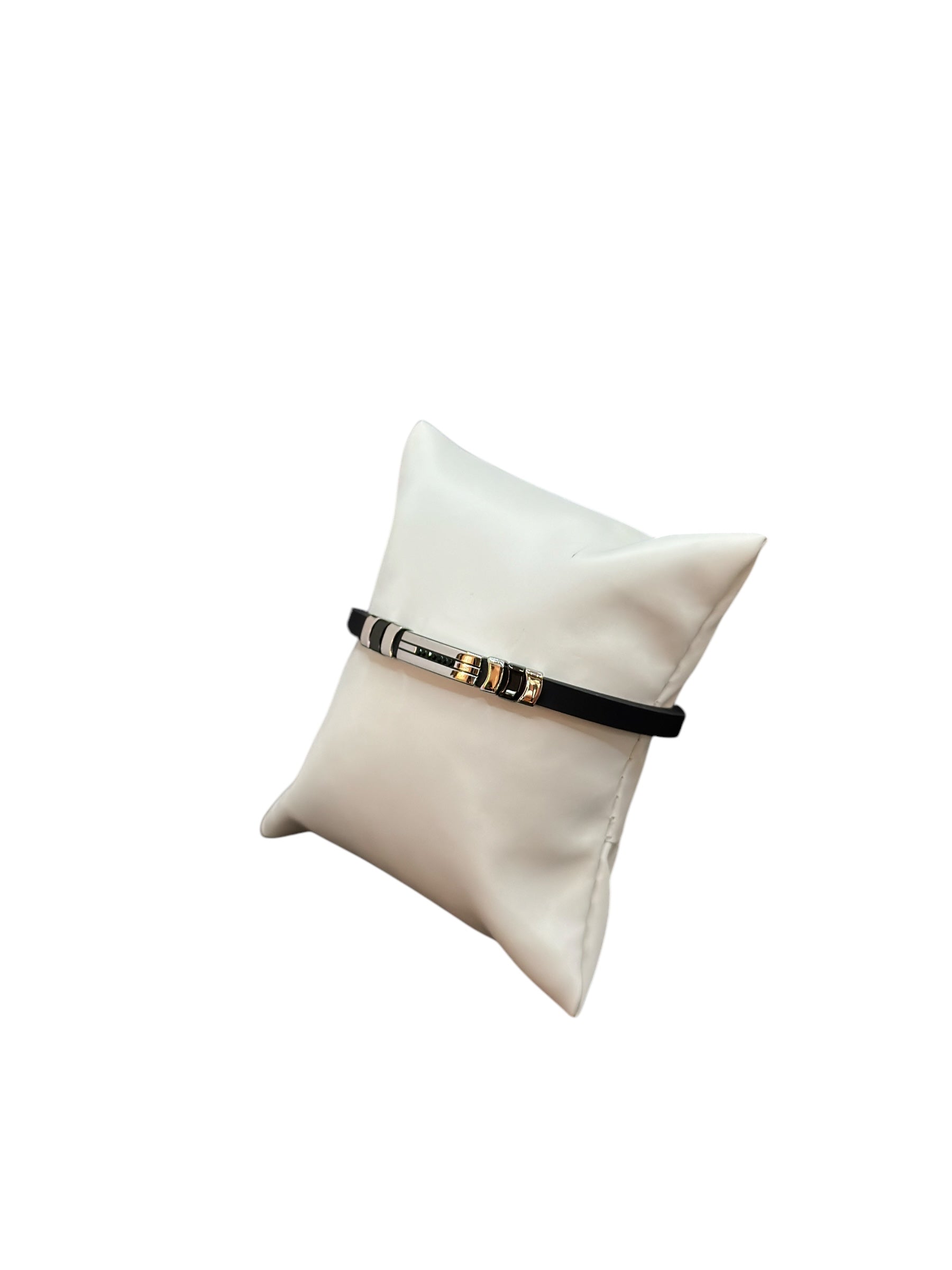 Zancan Herrenarmband aus schwarzem Kautschuk und zentraler Stahlplatte mit schwarzem Zirkonia – EHB428