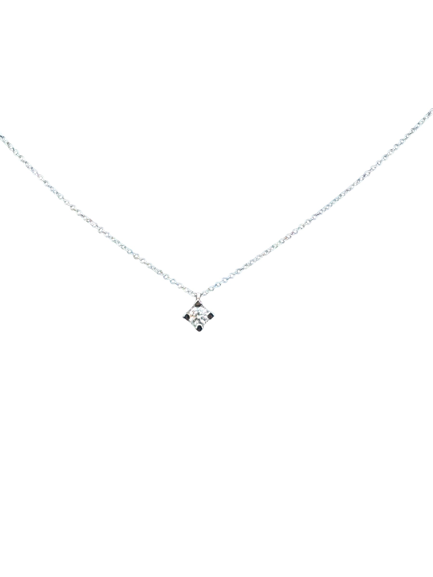 Collana Buonocore punto luce in oro bianco 18kt e diamanti, 0.07 ct - 382C02DW