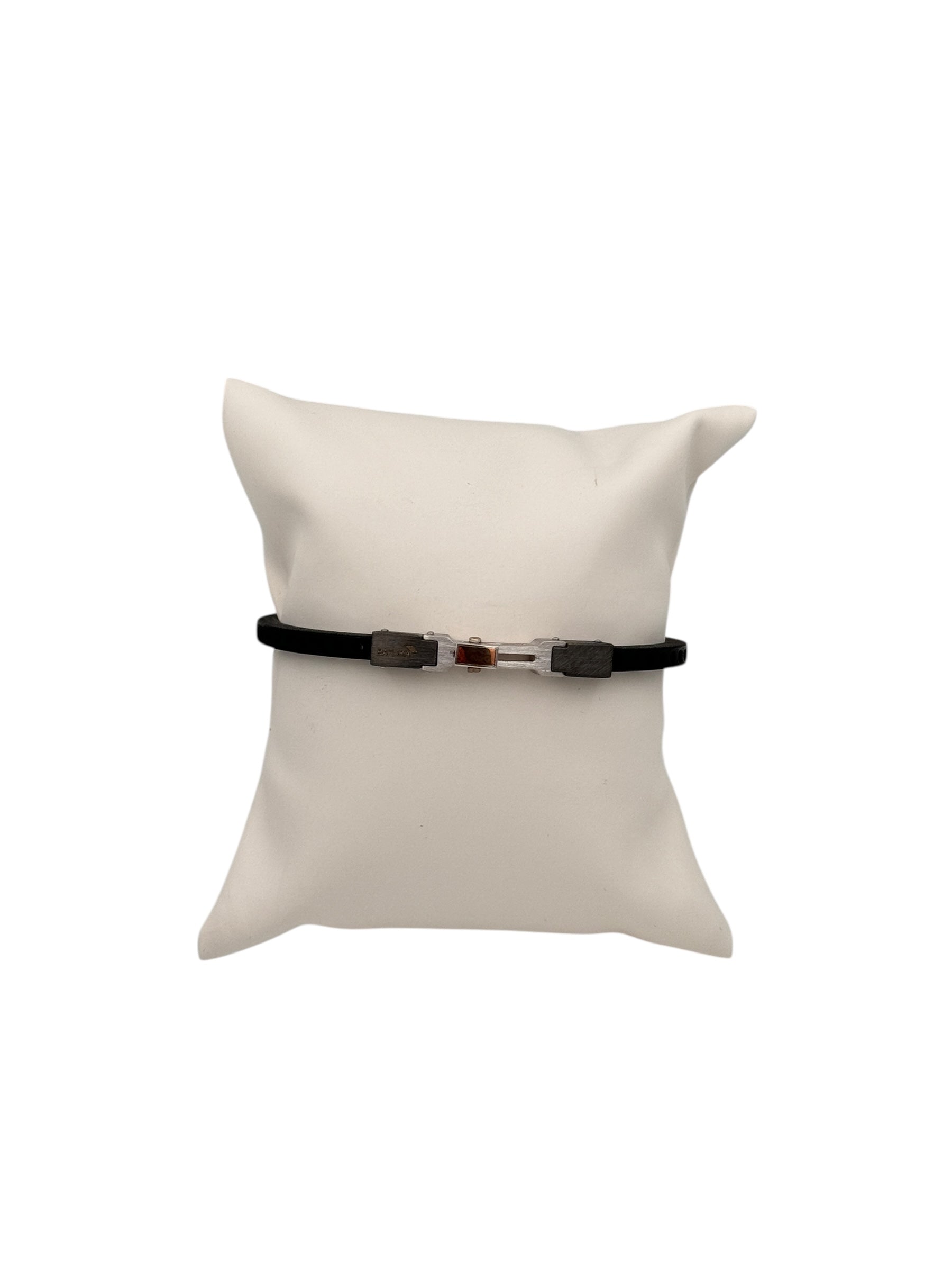 Bracciale Baraka in caucciu' e acciaio, con diamantino sulla chiusura - BR273121