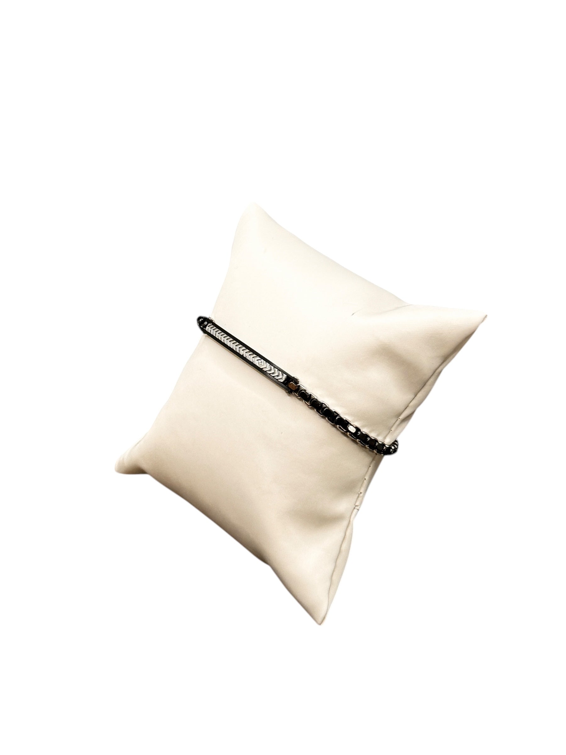 Herrenarmband aus Stahl mit schwarzer Keramik und Mittelplatte mit schwarzen Spinellen - UHB015