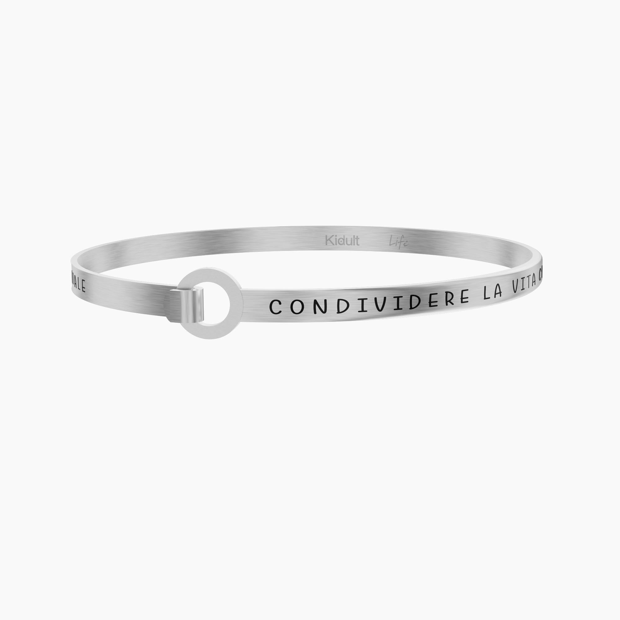 Starres Armband mit der Aufschrift „Friend“
DAS LEBEN MIT DIR TEILEN - 732293