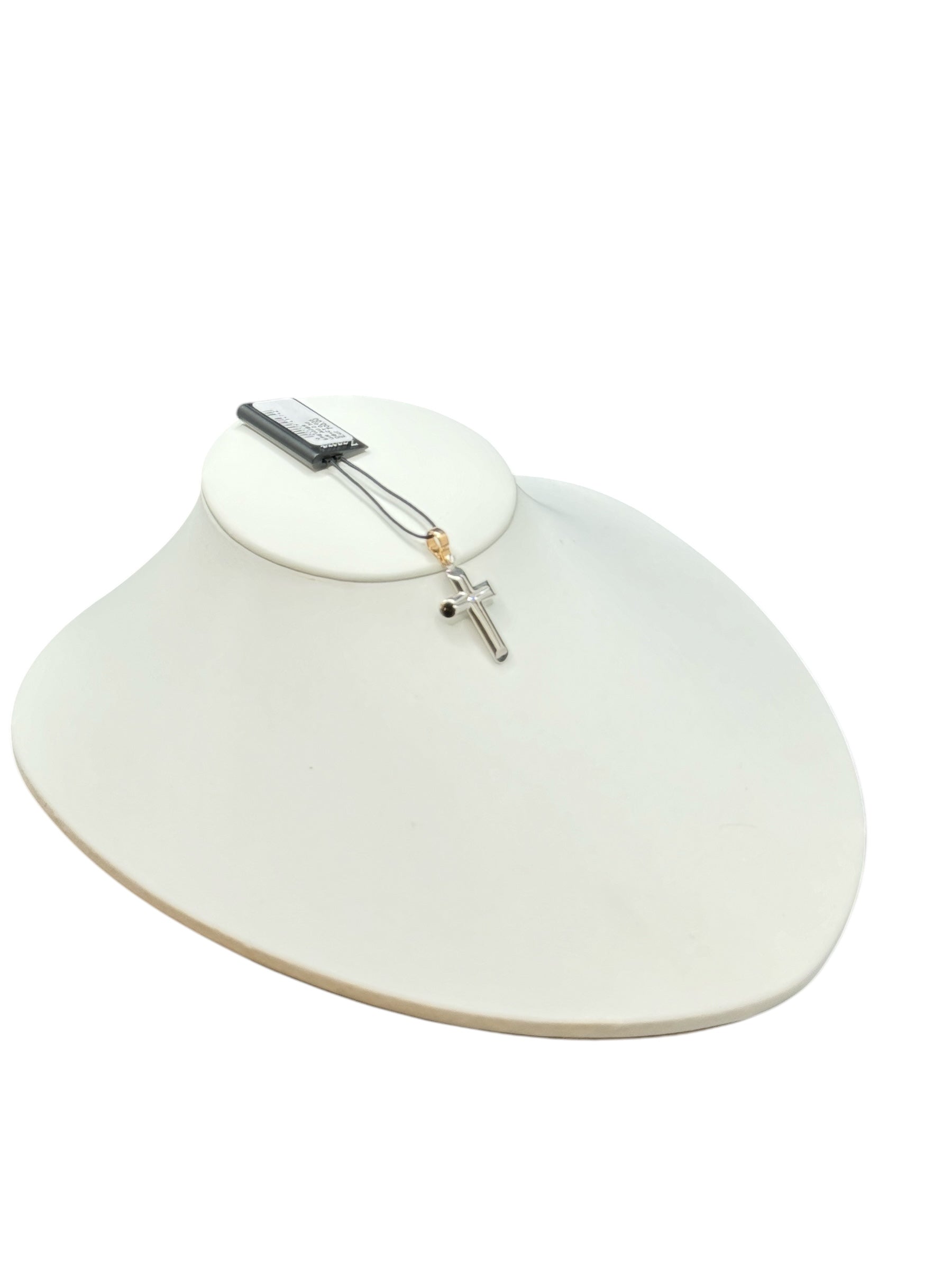 Kreuzanhänger aus Weißgold und Diamanten aus der Insignia Gold Collection – EPE102BR