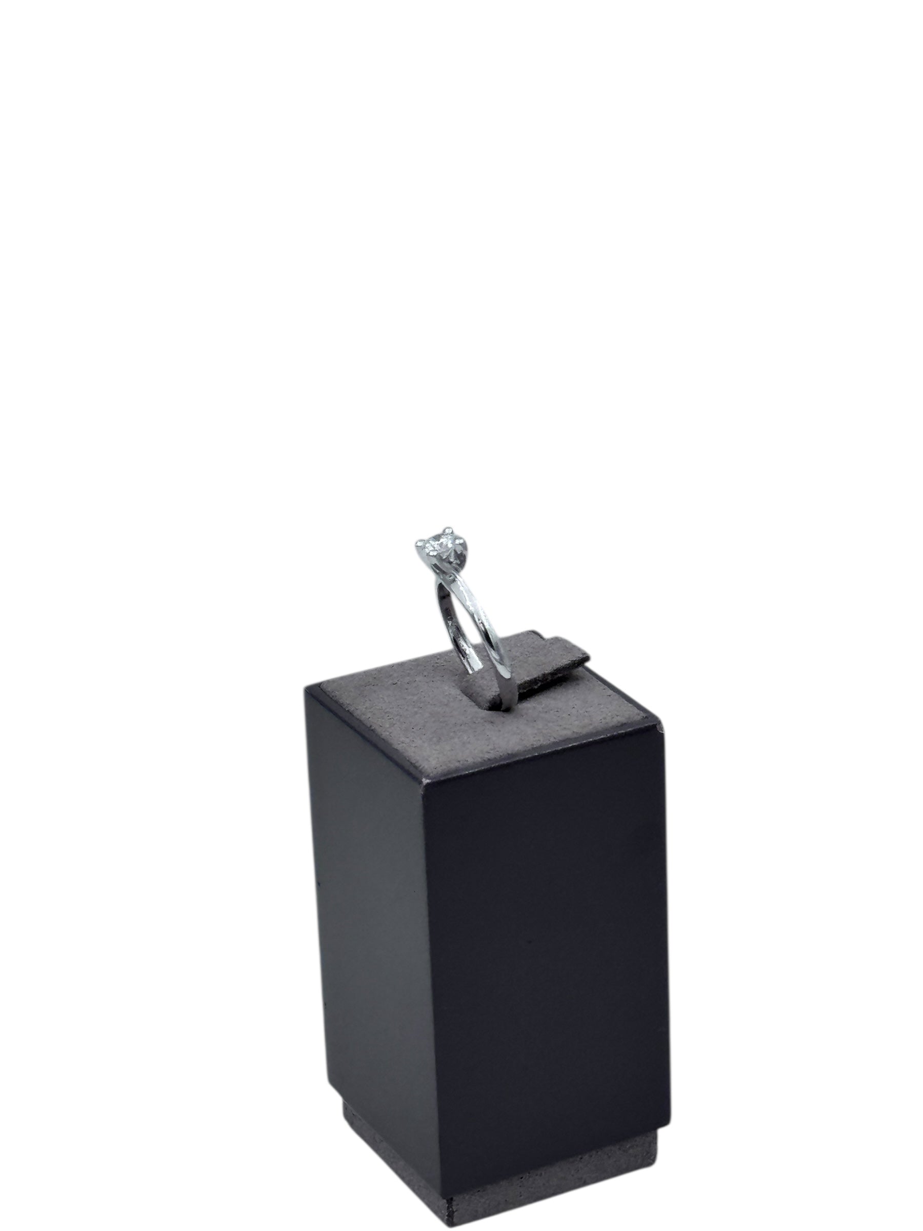 Anello solitario Giorgio Visconti in oro bianco 18KT e diamante centrale, 0.42ct - AB17341F
