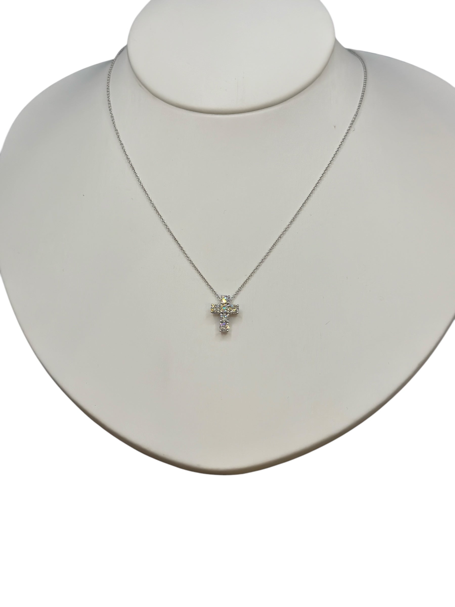 Weißgoldkette mit Diamantkreuzanhänger, 0,68 ct – 163OC01DW
