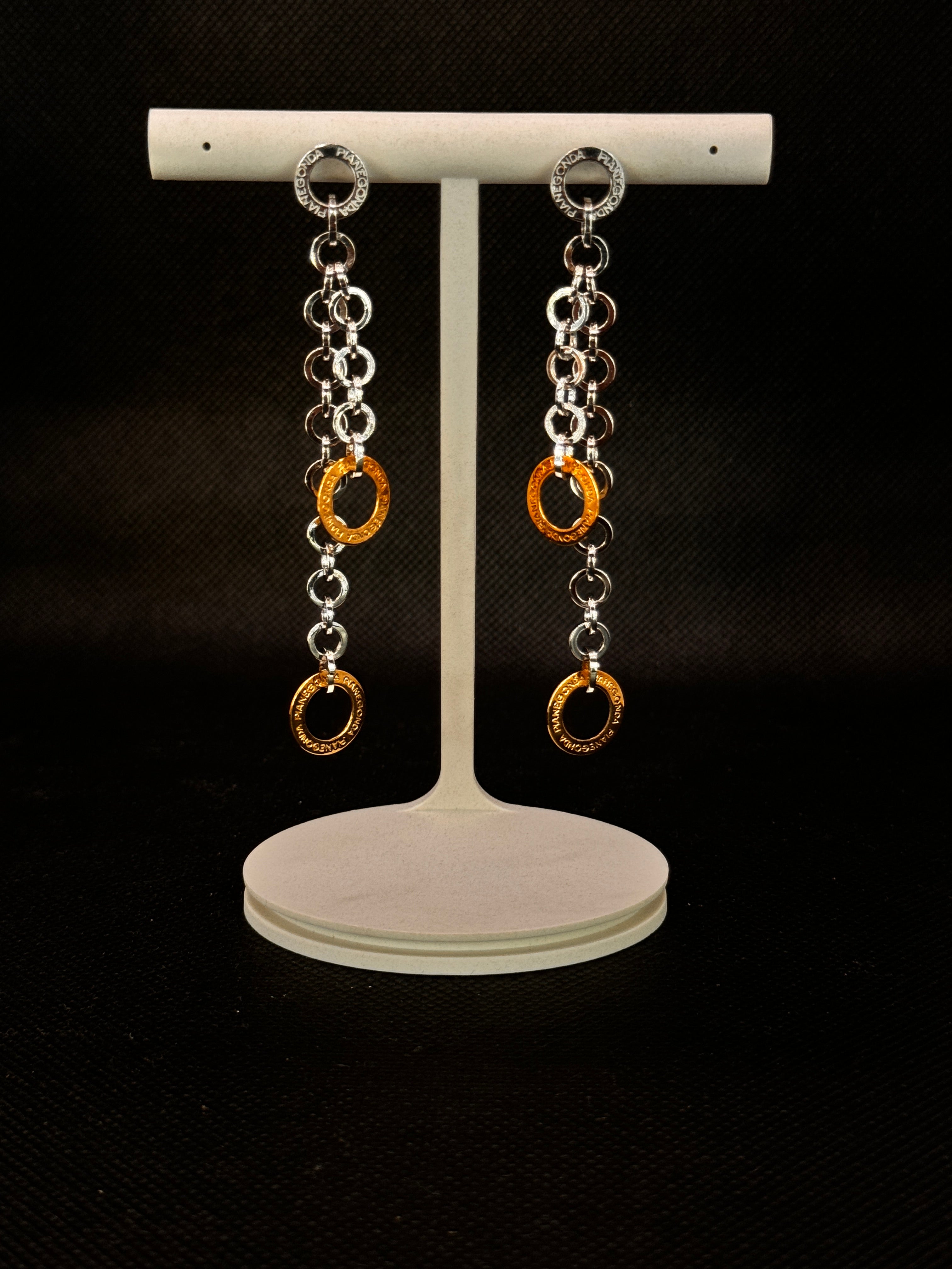 Pianegonda Tropfenohrringe aus 18 Karat Gold und Silber – OA050431