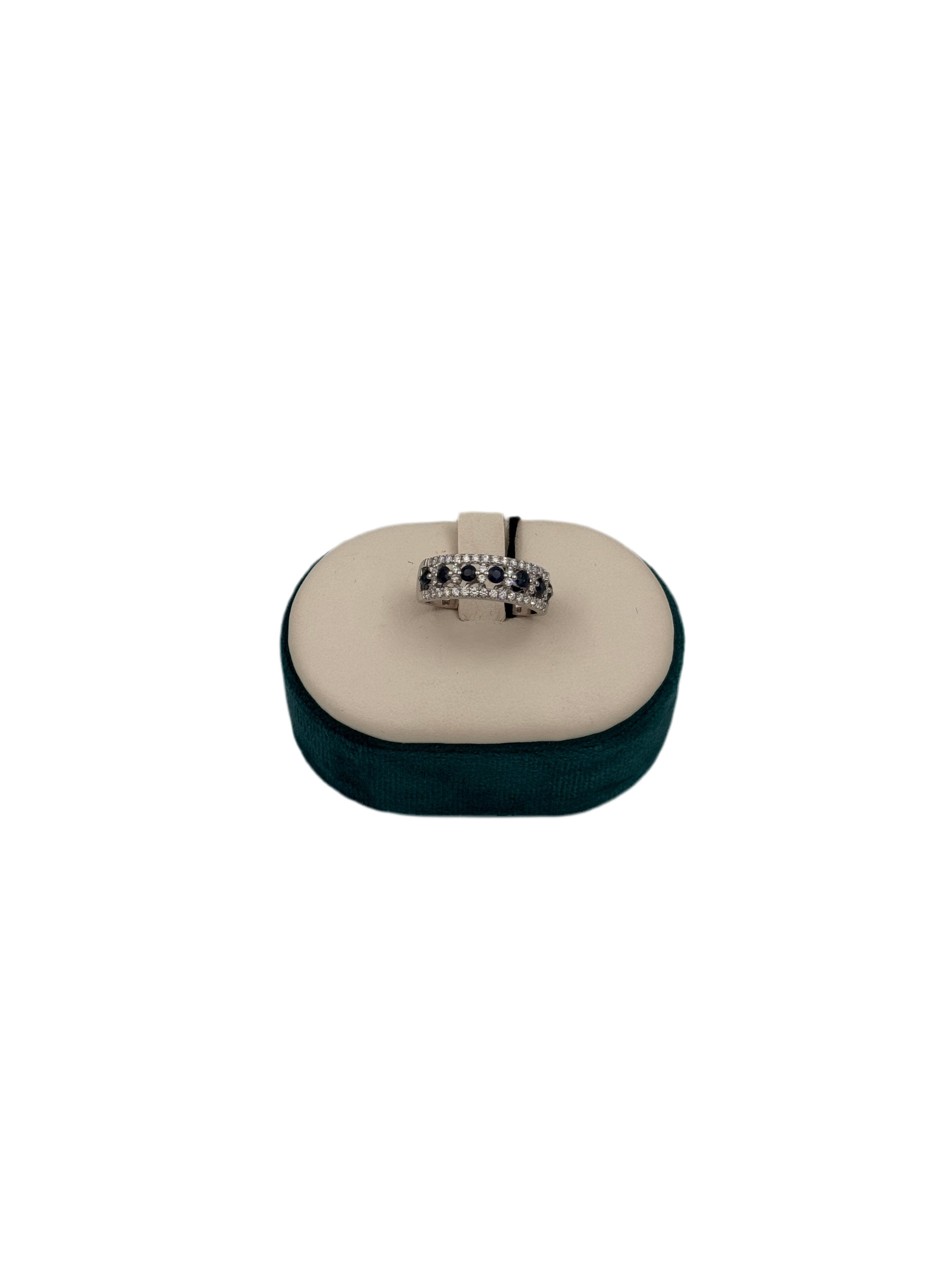 GIORGIO VISCONTI WEISSGOLDRING MIT DIAMANTEN UND 7 SAPHIREN, 0,51 ct Saphire – ABX17328Z