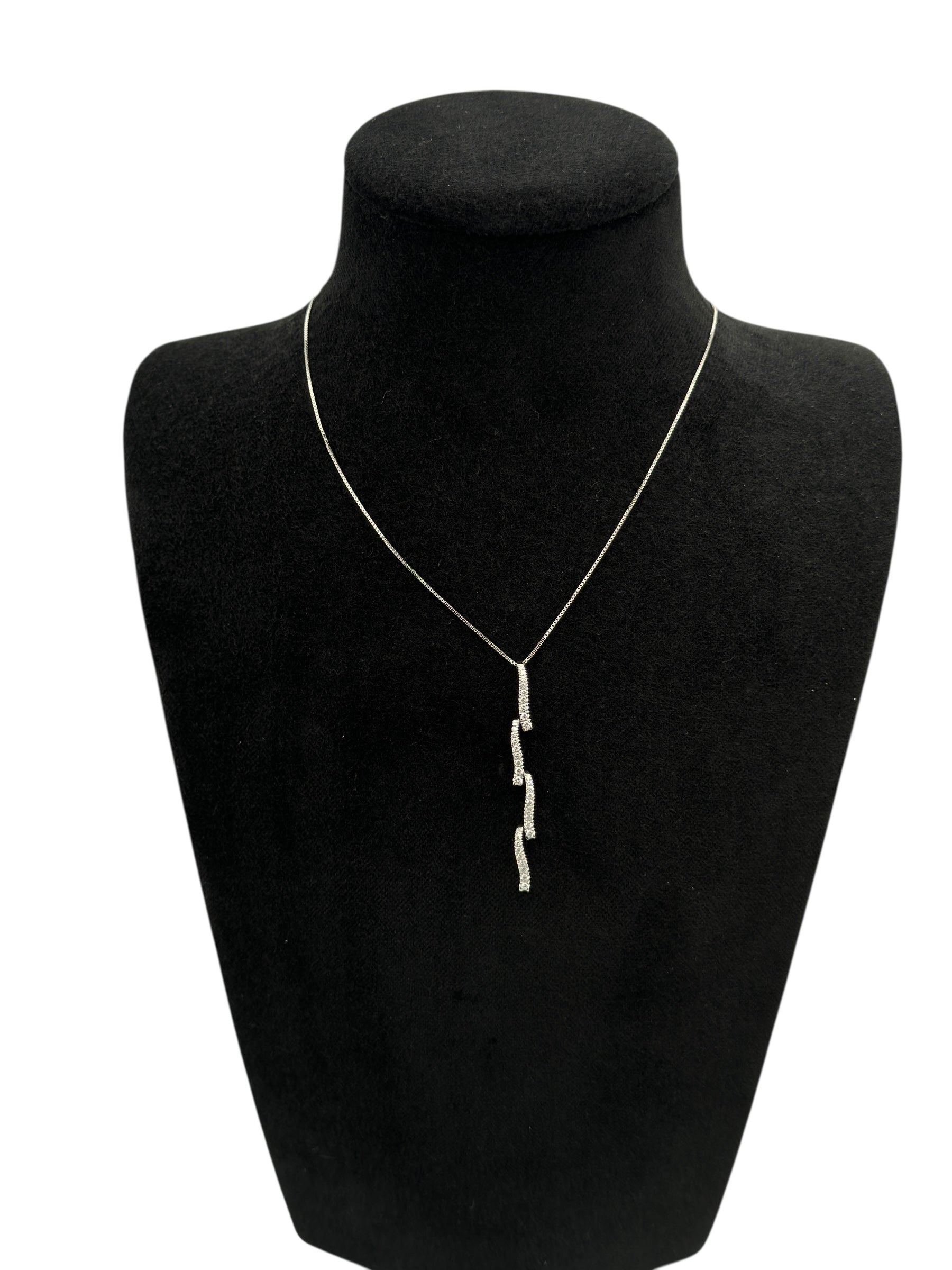 Damiani-Halskette mit Fantasieanhänger aus 18 Karat Weißgold und Diamanten – DMBR009H