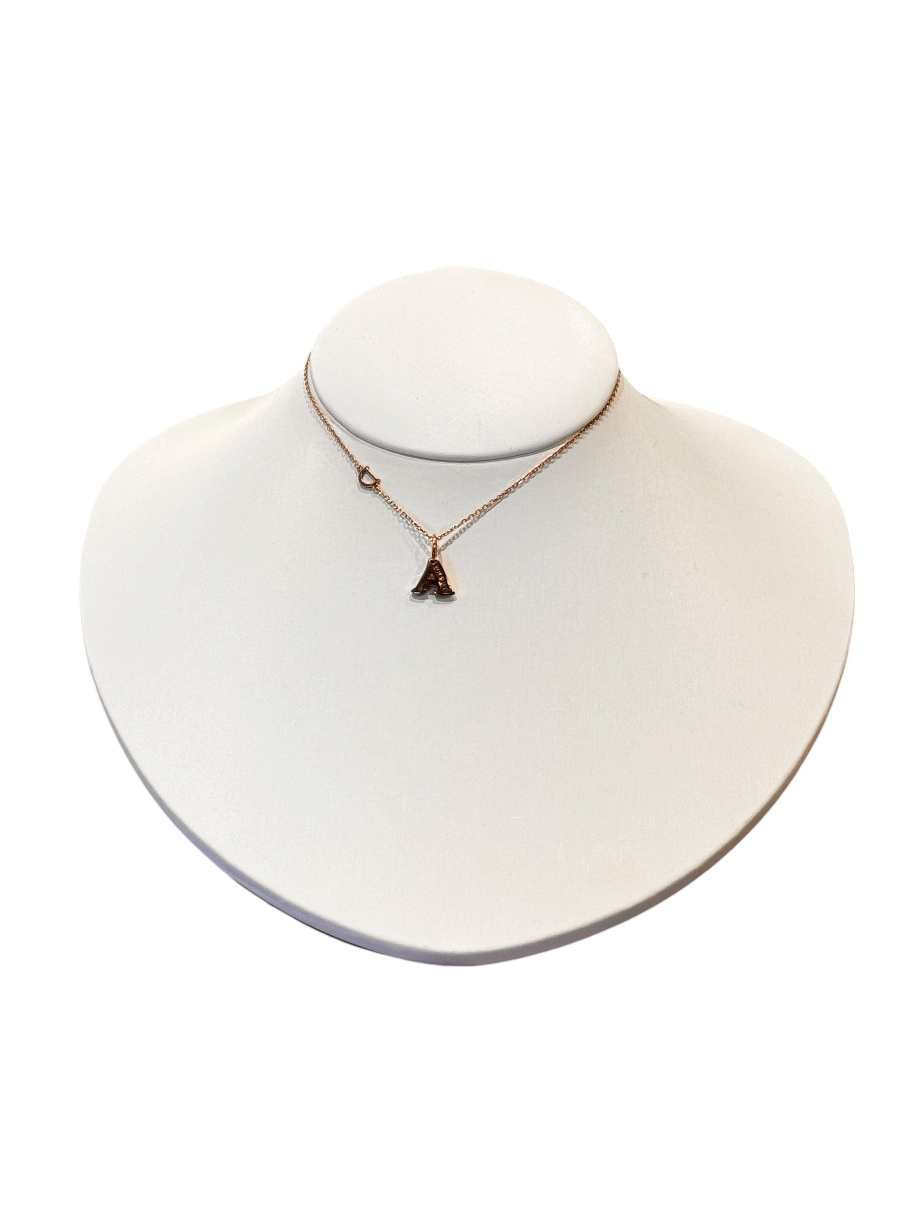 DAMIANI Halskette mit Anhänger Buchstabe A aus 9 Karat Roségold mit weißen Diamanten – DMBR0002BW-A