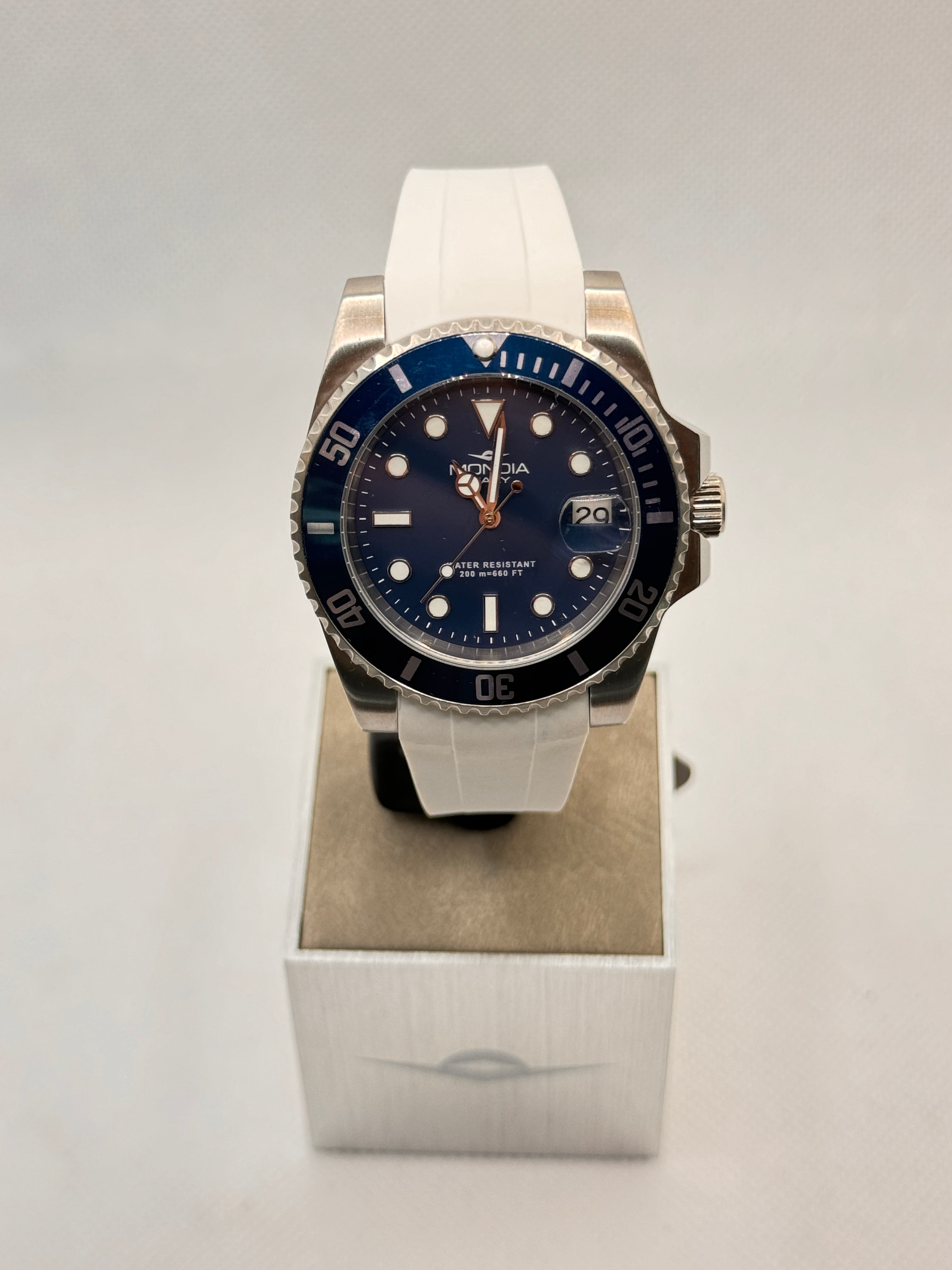 Herren-Automatikuhr mit weißem Kautschukarmband, 40 mm – MI-825-SSBL-BL-GB