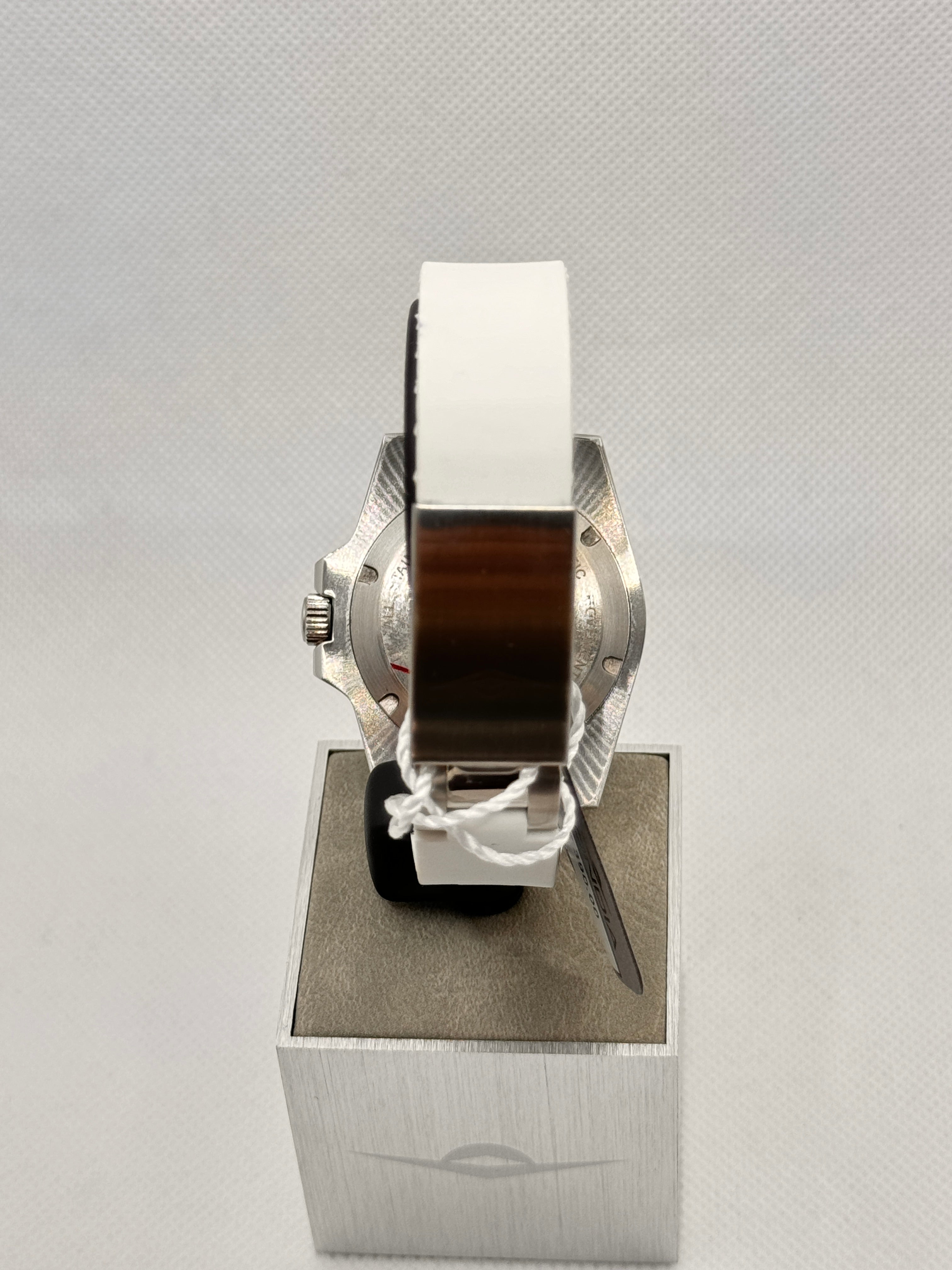 Herren-Automatikuhr mit weißem Kautschukarmband, 40 mm – MI-825-SSBL-BL-GB