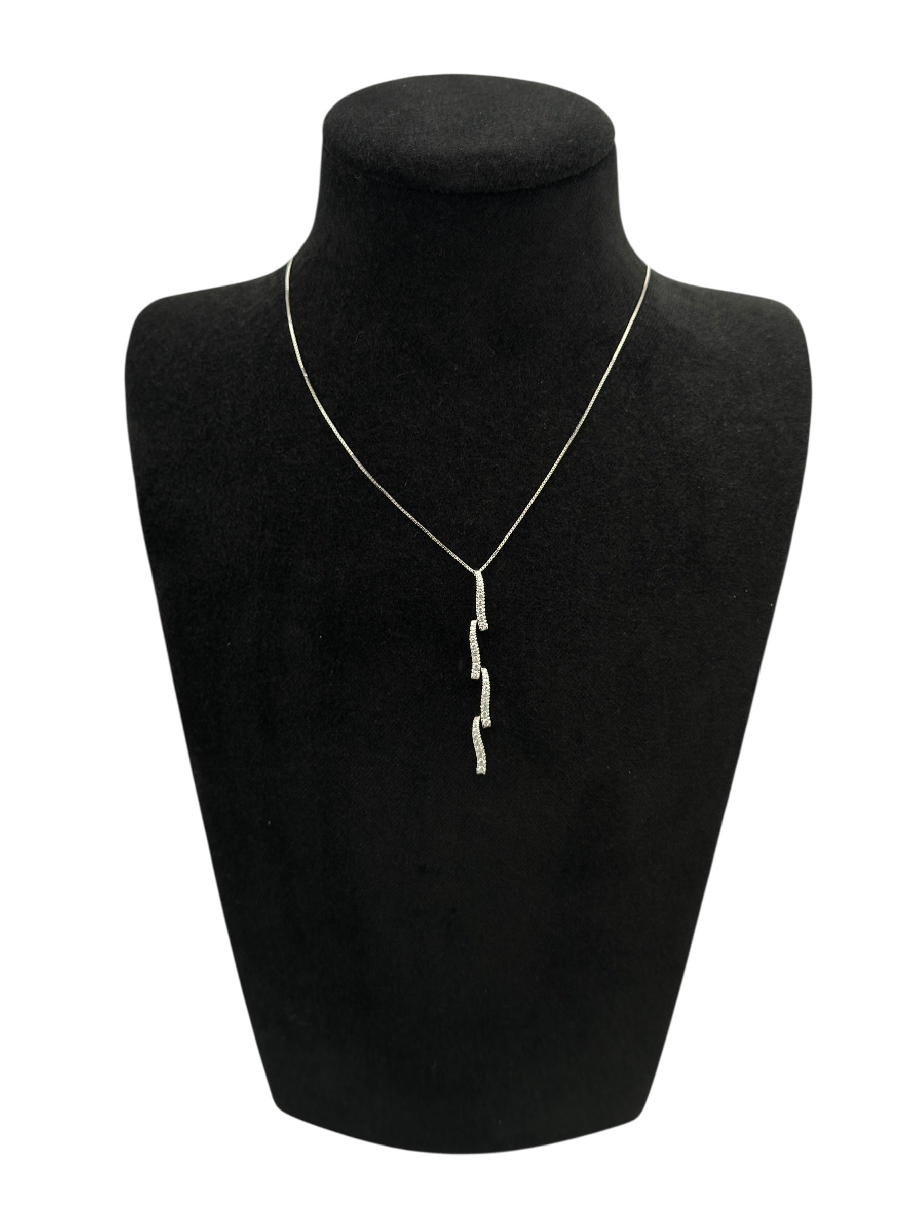 Damiani-Halskette mit Fantasieanhänger aus 18 Karat Weißgold und Diamanten – DMBR009H