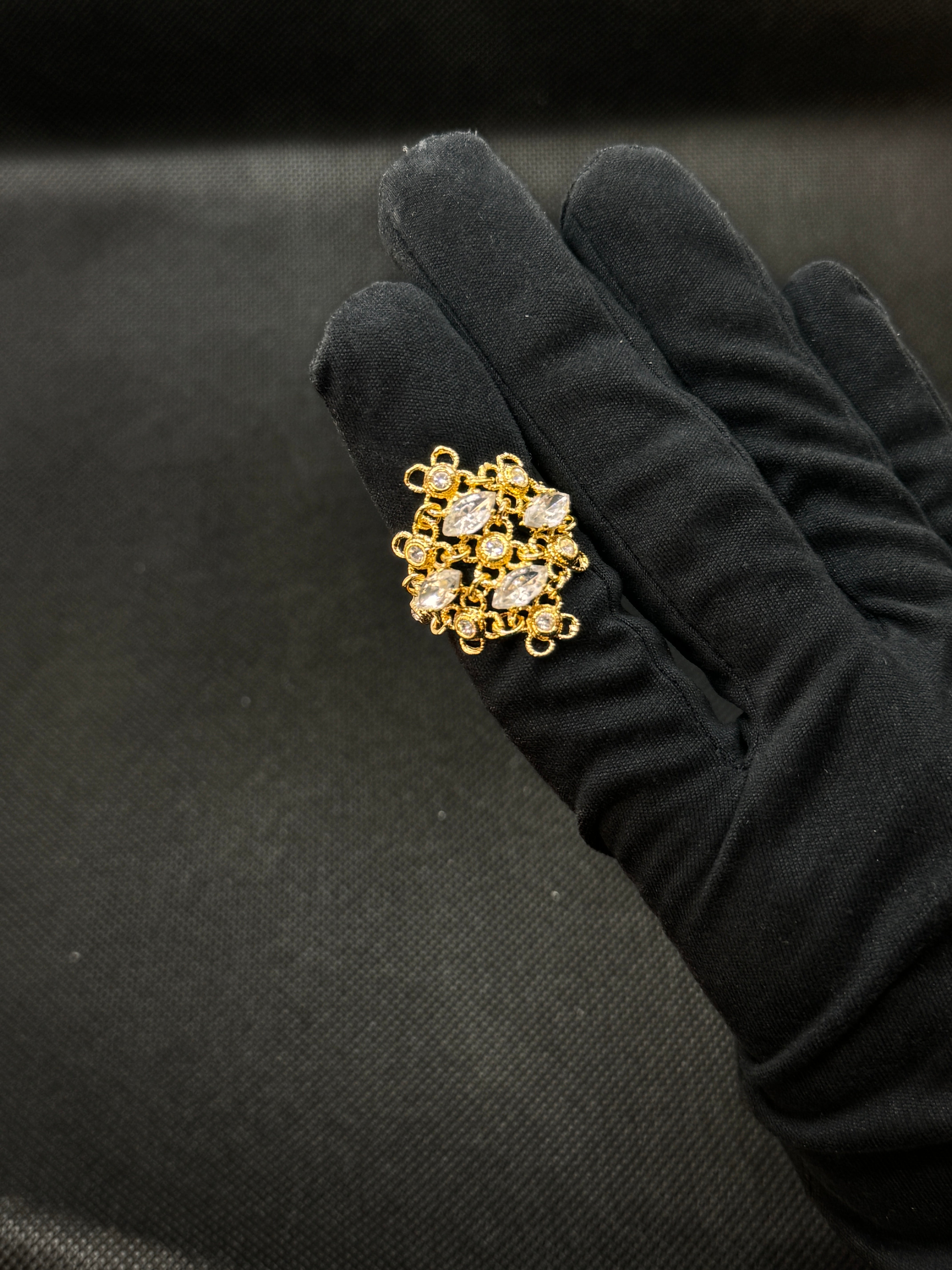 Lorenzo Ungari - Anello in bronzo dorato e zirconi - CAMIRE AN 001