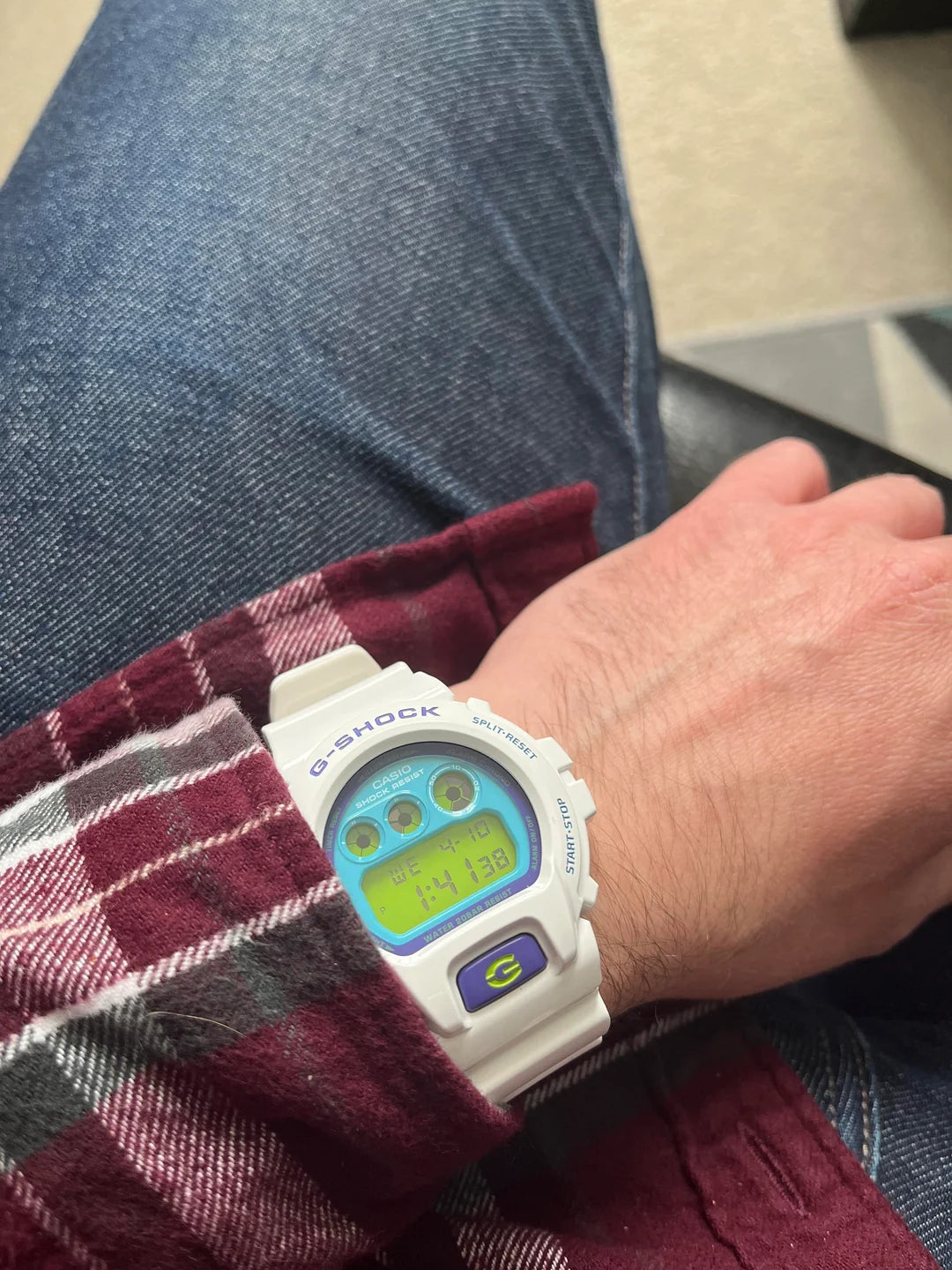 G-SHOCK CLASSIC "VERRÜCKTE FARBE",
DW-6900-SERIE, 50 mm - DW-6900RCS-7ER