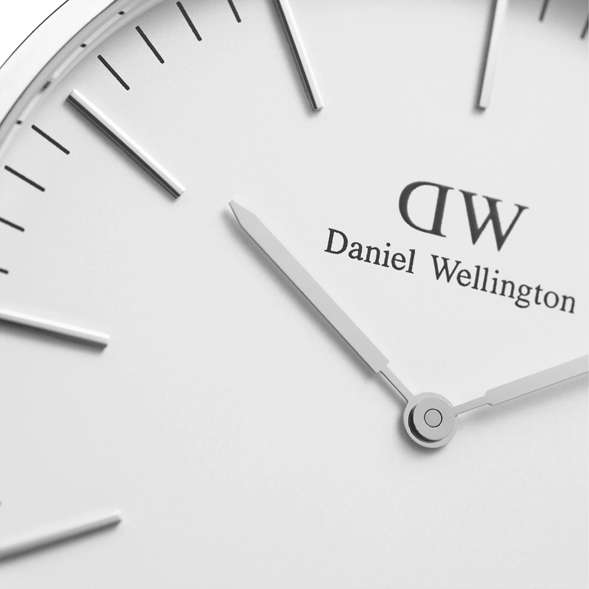 Orologio Daniel Wellington Classic Sheffield Silver, cinturino di pelle nero e quadrante bianco, 40mm - DW00100020