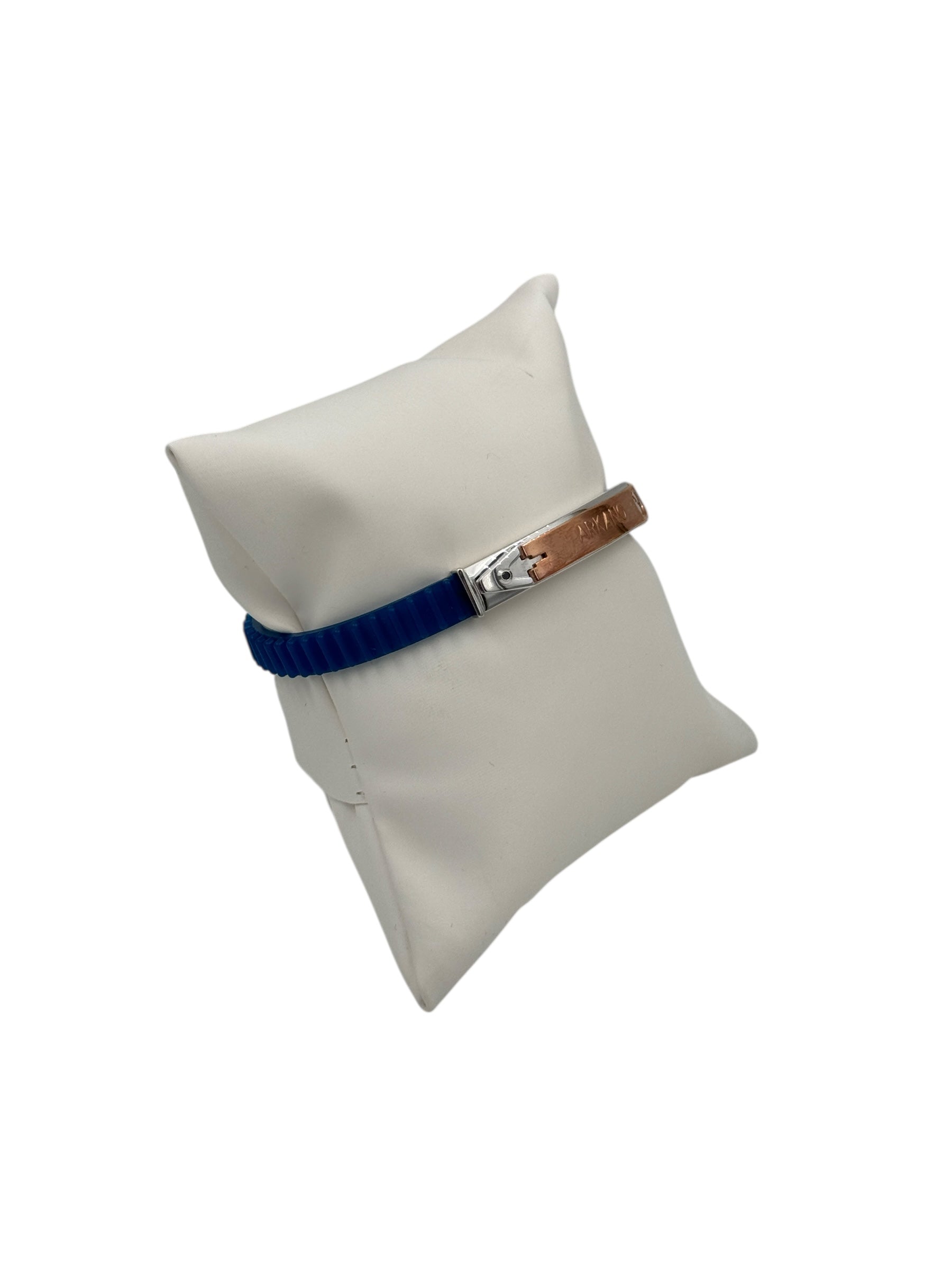 Bracciale Arkano in caucciù, colore azzurro, in acciaio 316L e placchetta centrale rivestita di oro rosa 18kt - BRIAT1 N OR