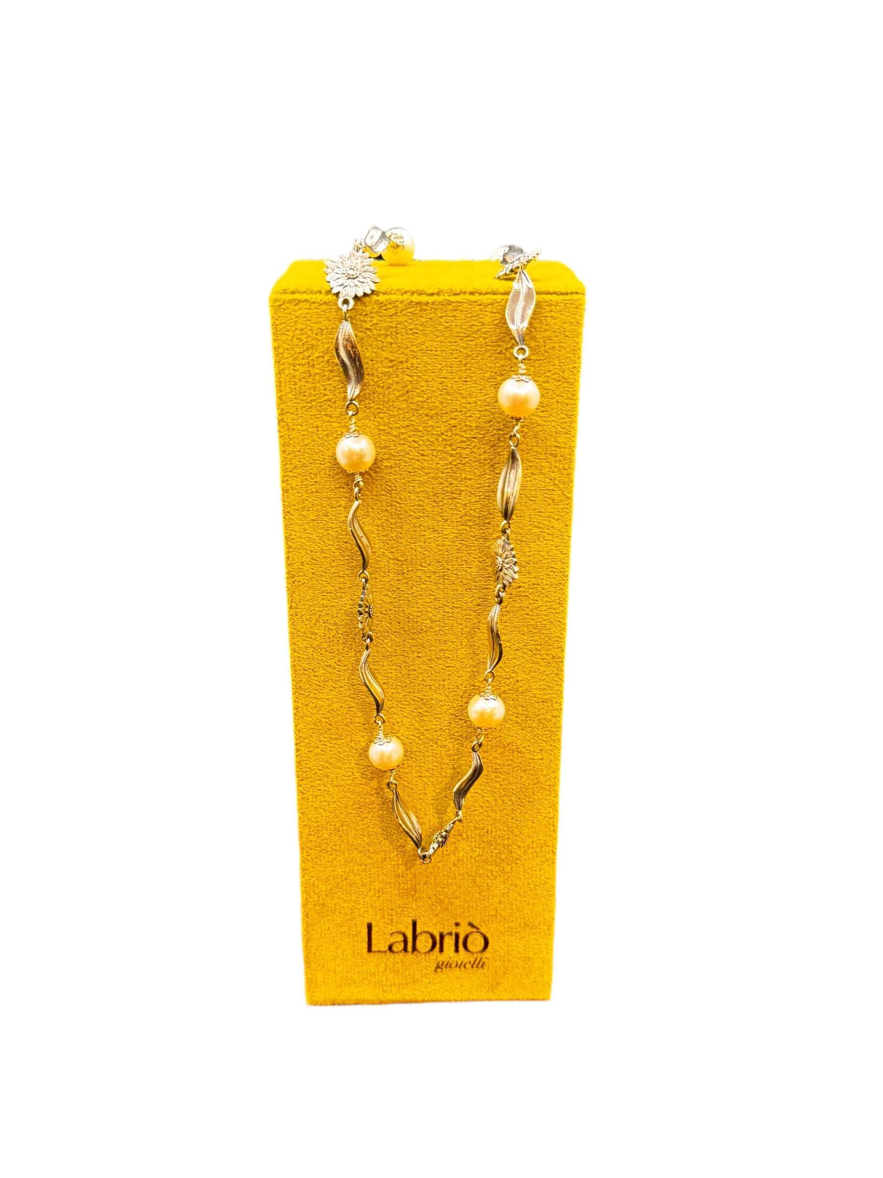 LABRIOLA Süßwasser-Gänseblümchen-Perlenkette in Silber – 2246