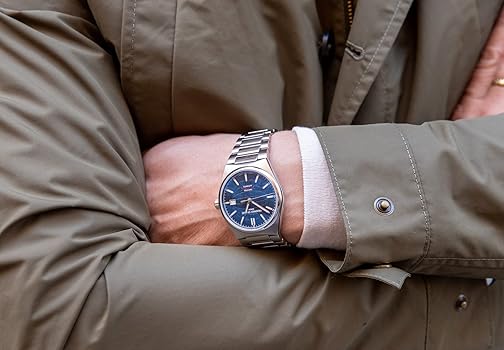 Highlife Automatic Cosc, BLAUES ZIFFERBLATT, 39 mm – FC-303BL3NH6B