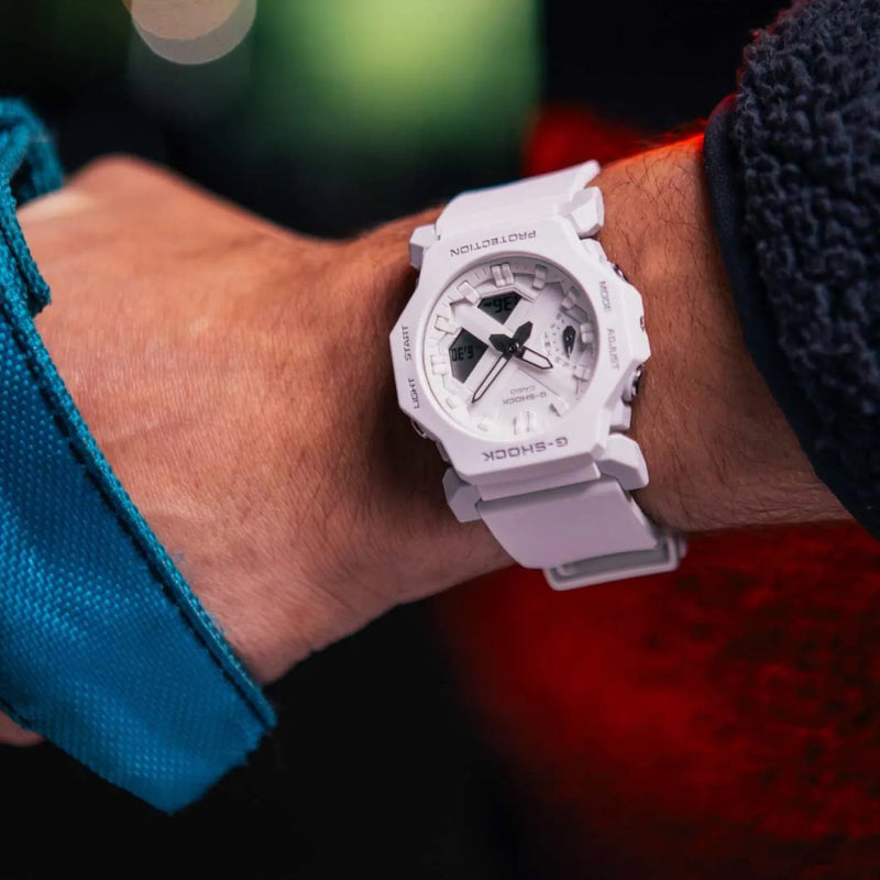 G-SHOCK CLASSIC
Serie GA-2300, 45MM - GA-2300-7AER