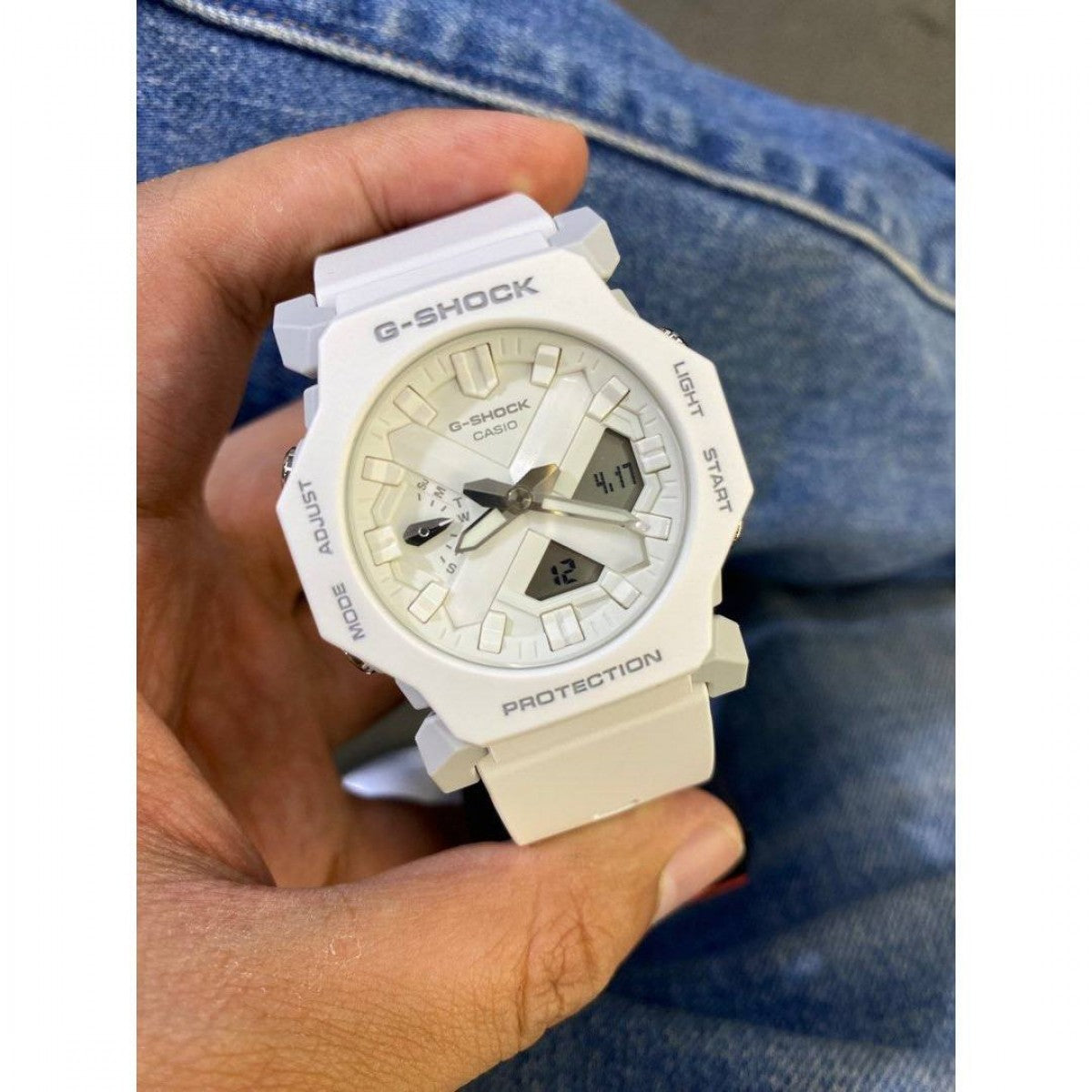 G-SHOCK CLASSIC
GA-2300-Serie, 45 MM – GA-2300-7AER