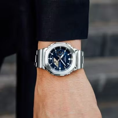 G-SHOCK CLASSIC
GM-2100-Serie, MARINEBLAUES ZIFFERBLATT,
44 mm - GM-2110D-2BER