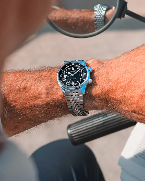 Legend Diver, 39 mm – L37644507