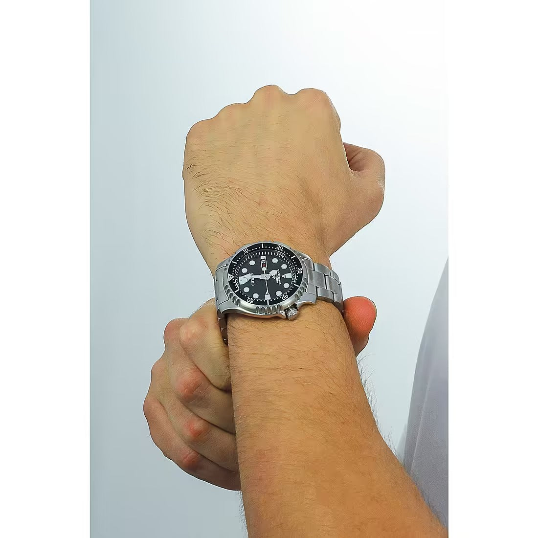 Citizen Promaster Diver's Automatic 200m, Green Bezel, Black Dial, 42mm - NY0084-89E