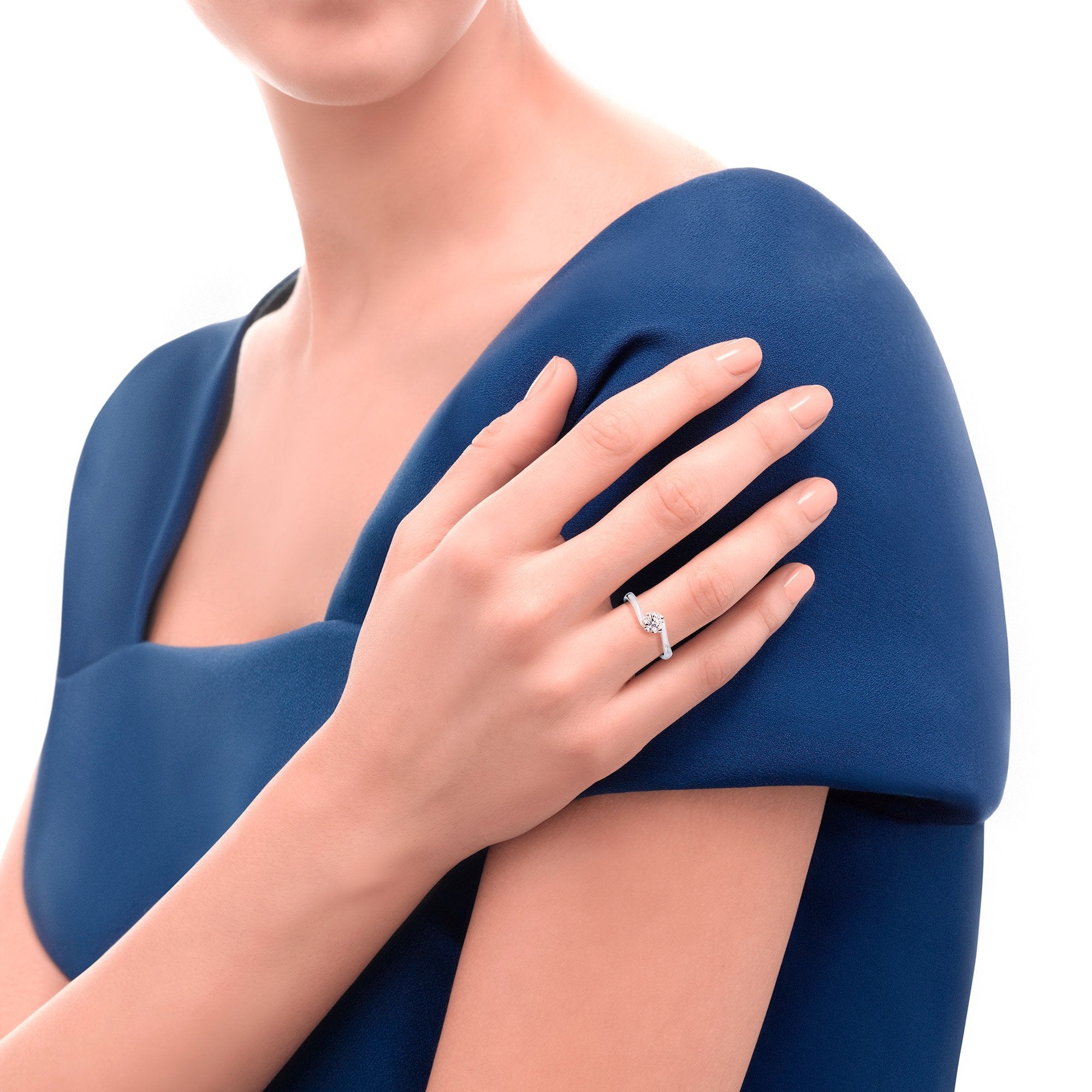 Anello solitario in oro bianco e diamante, collezione Anniversary, 0.10ct - R01SO195/010