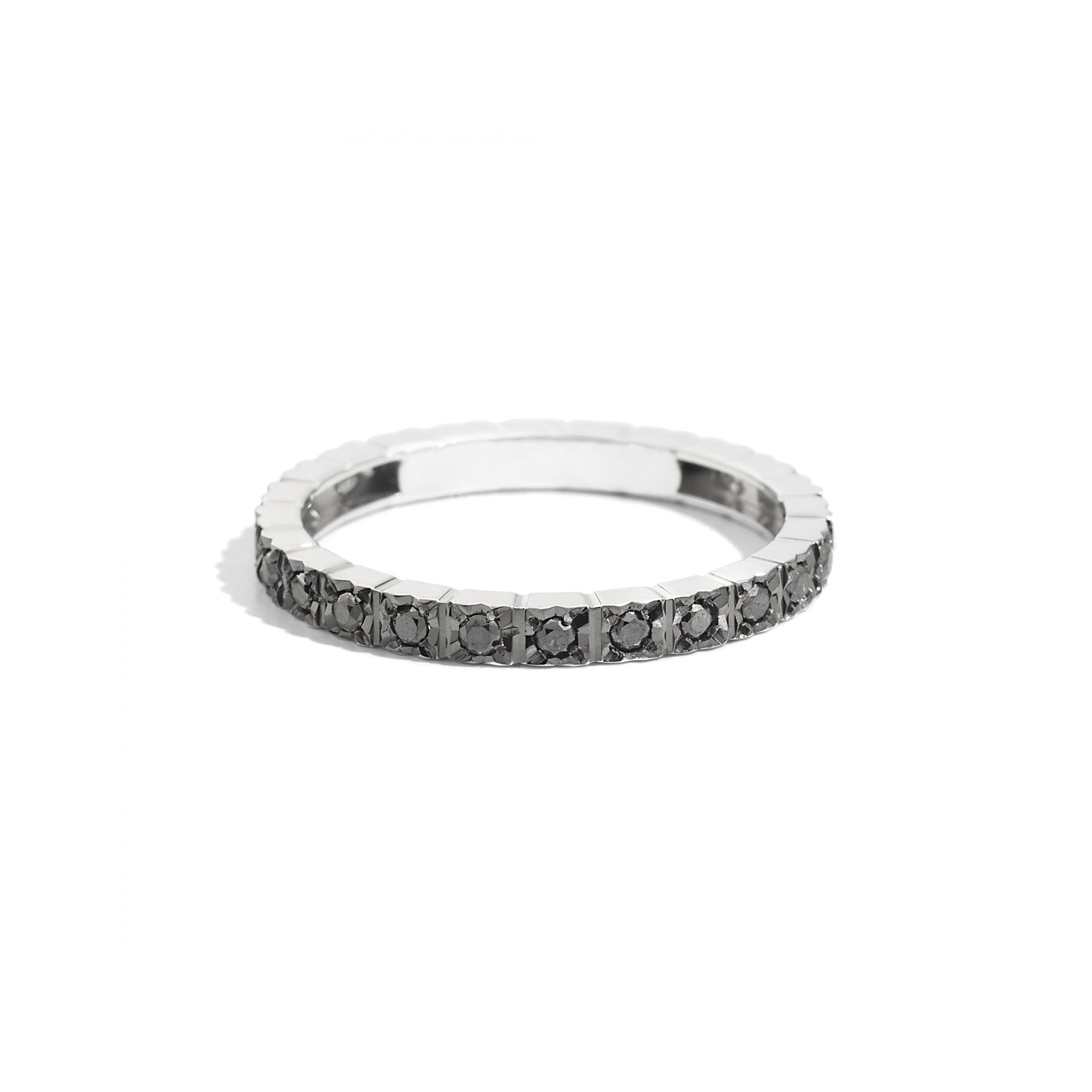 Veretta in oro bianco e diamanti, 0.77ct di diamanti neri - R39GD906/DK075