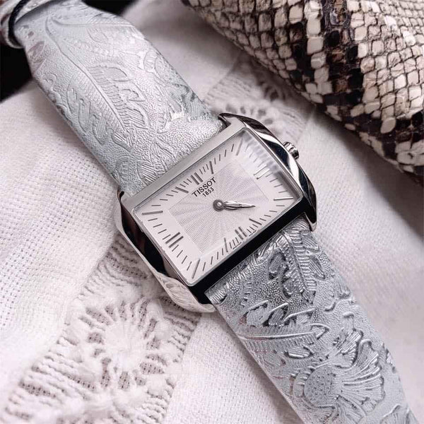 Tissot Orologio Analogico al Quarzo Donna con Cinturino in Pelle, 32mm - T0233091603102