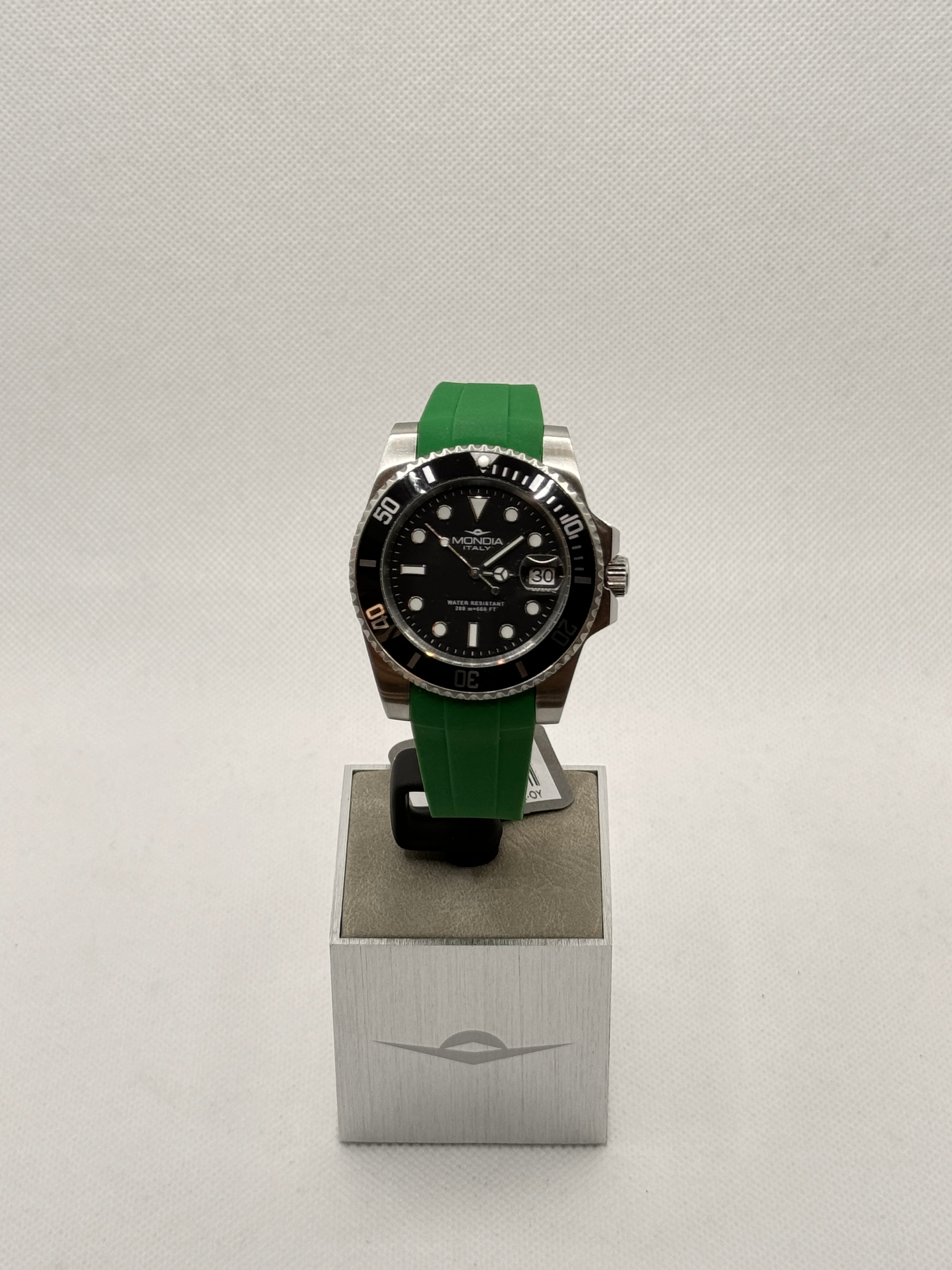 Herren-Automatikuhr mit grünem Kautschukarmband, 40 mm – MI-825-SSBK-BK-OY Grün