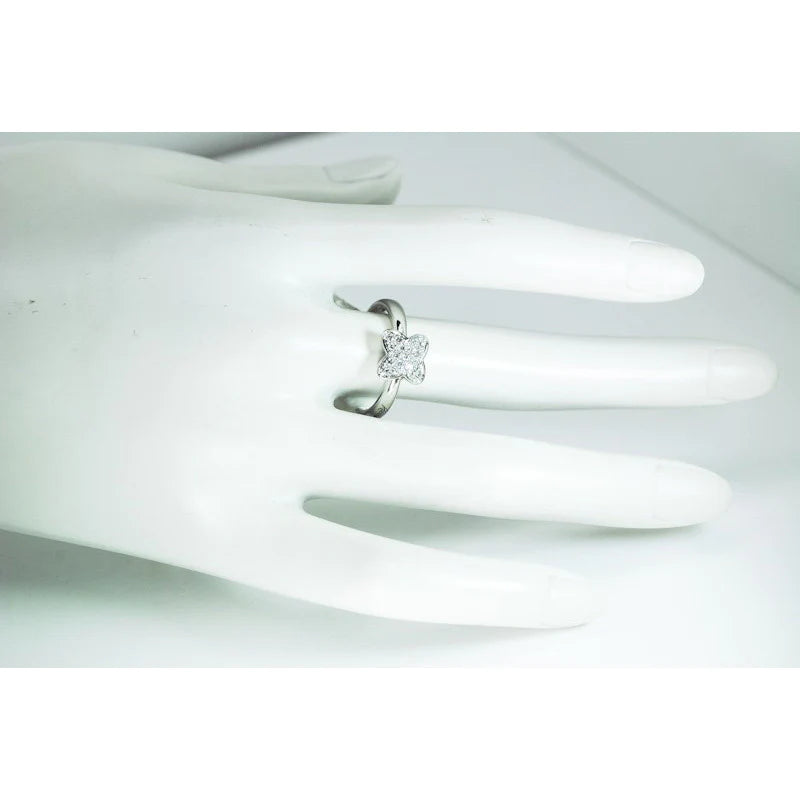 Giopaoli ring, Fiore model, in white gold and diamonds, 0.21ct - XD067/B