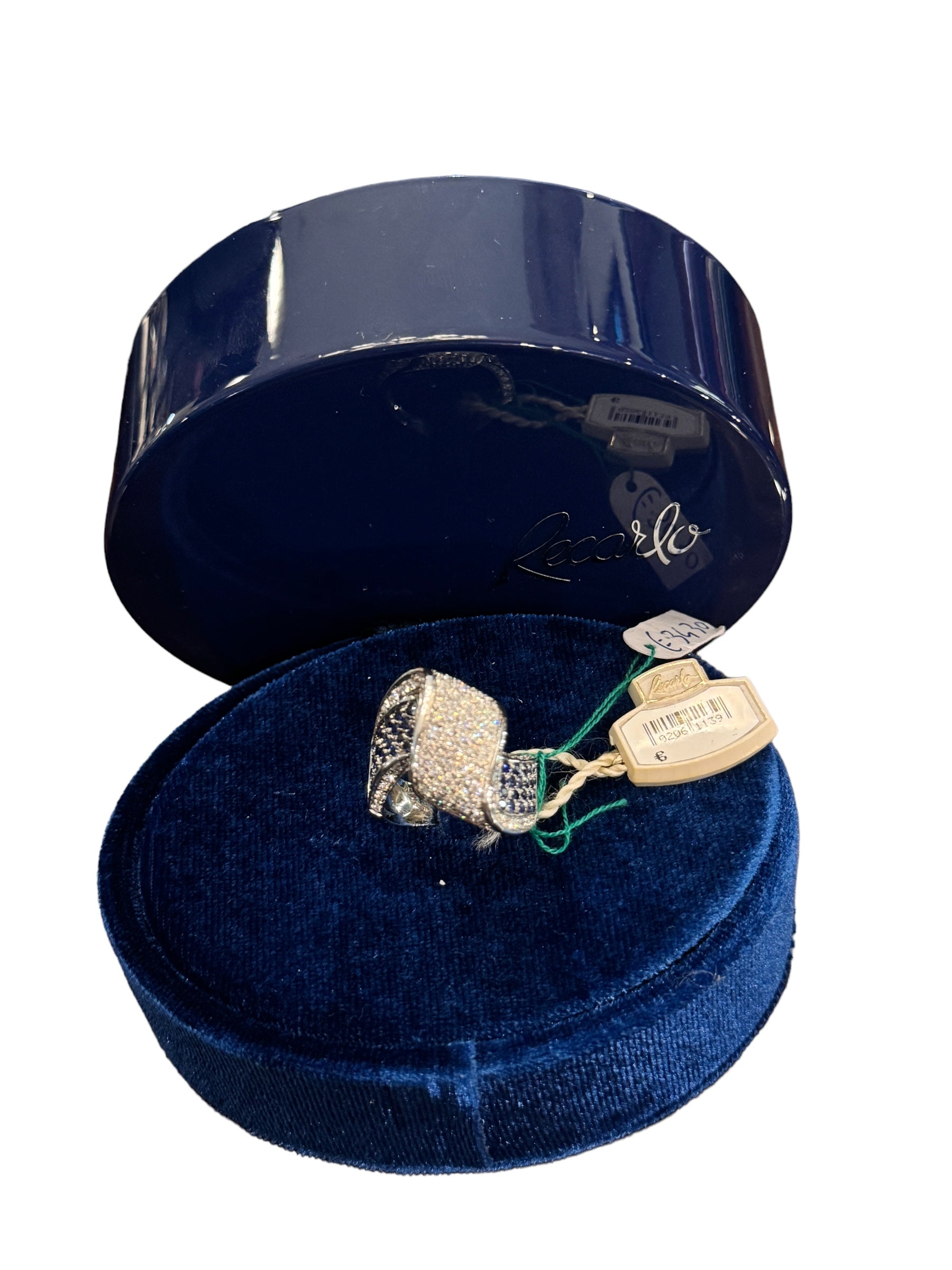 Band ring in white gold, diamonds and sapphires, 0.76ct sapphires - ZM349/BZ