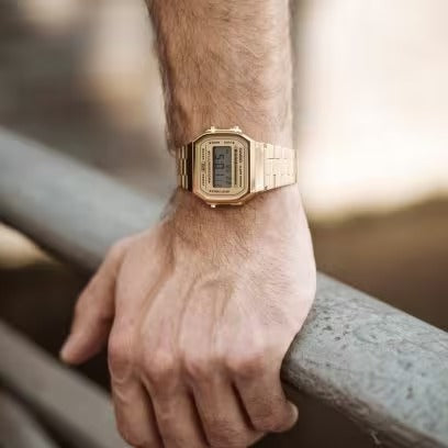 Casio Vintage Iconic Collection Uhr, Gold, 36 mm – A168WG-9EF
