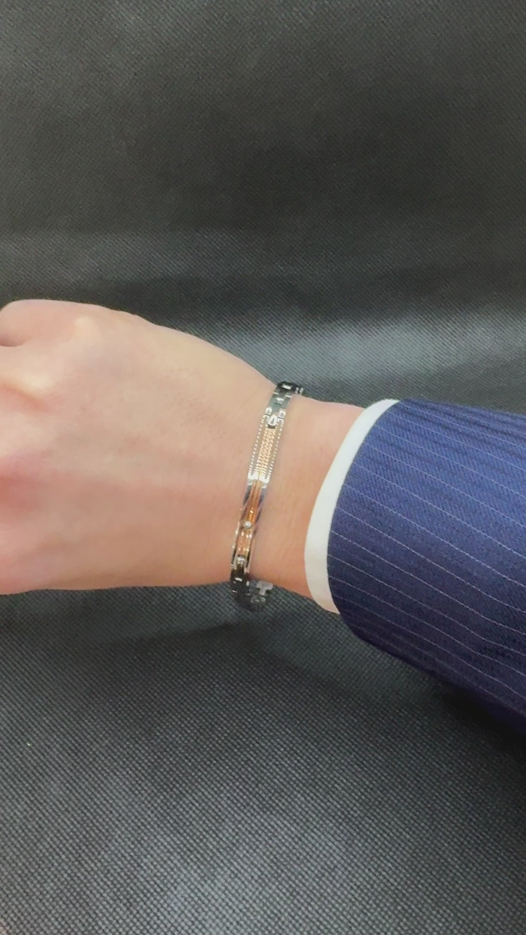 Zancan-Armband für Herren aus Stahl mit zentraler Plakette aus Roségold und schwarzem Zirkonia – Hi-Teck-Kollektion – EHB216